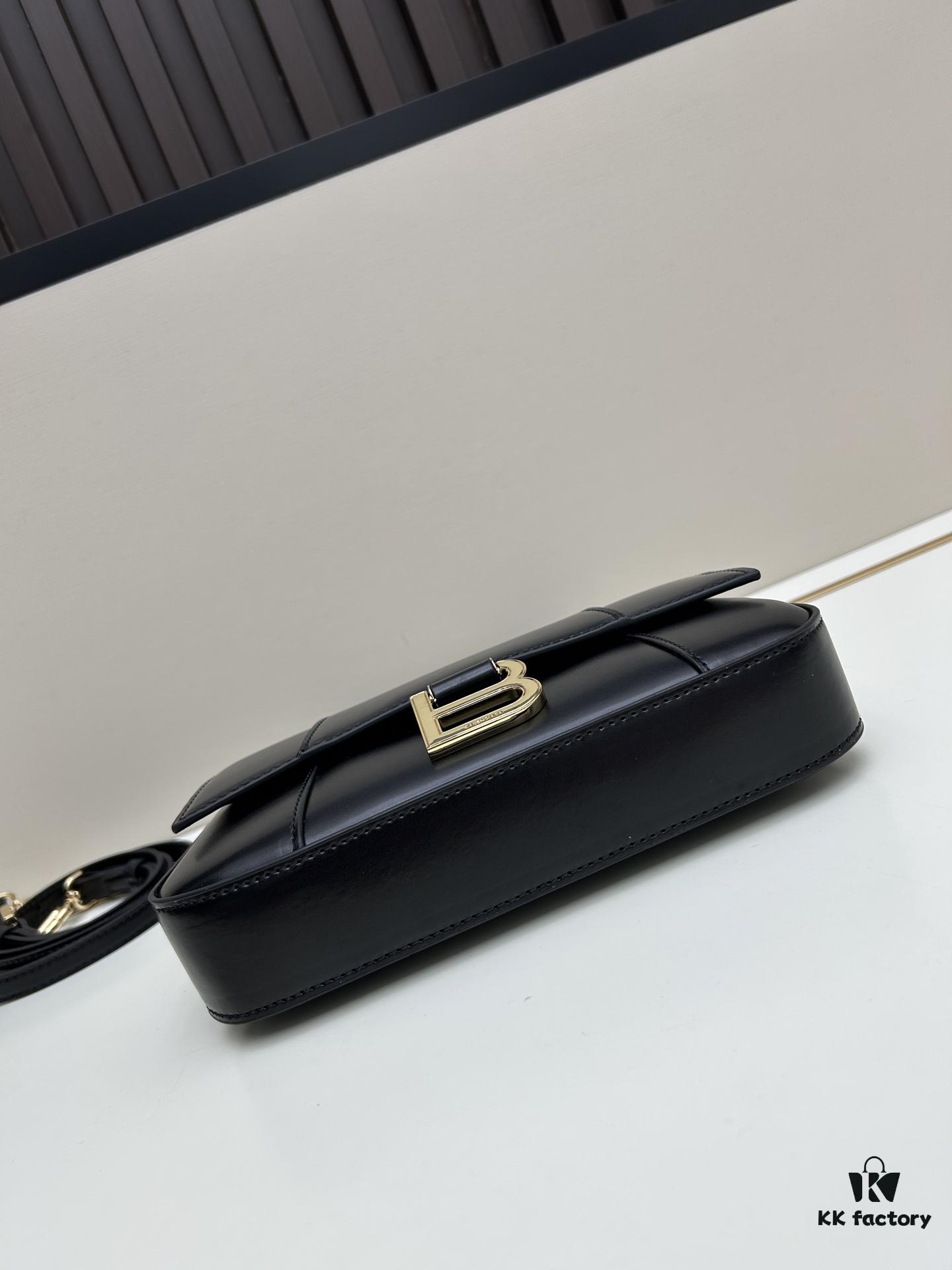 6930dc6e6e68136f4d9b1c99 Gift Box Included 🎁, Balenciaga H02606, Genuine Leather Handbag, 23x13x4cm, 2025 New Arrival, Minimalist Style, Must-Have for Early Risers