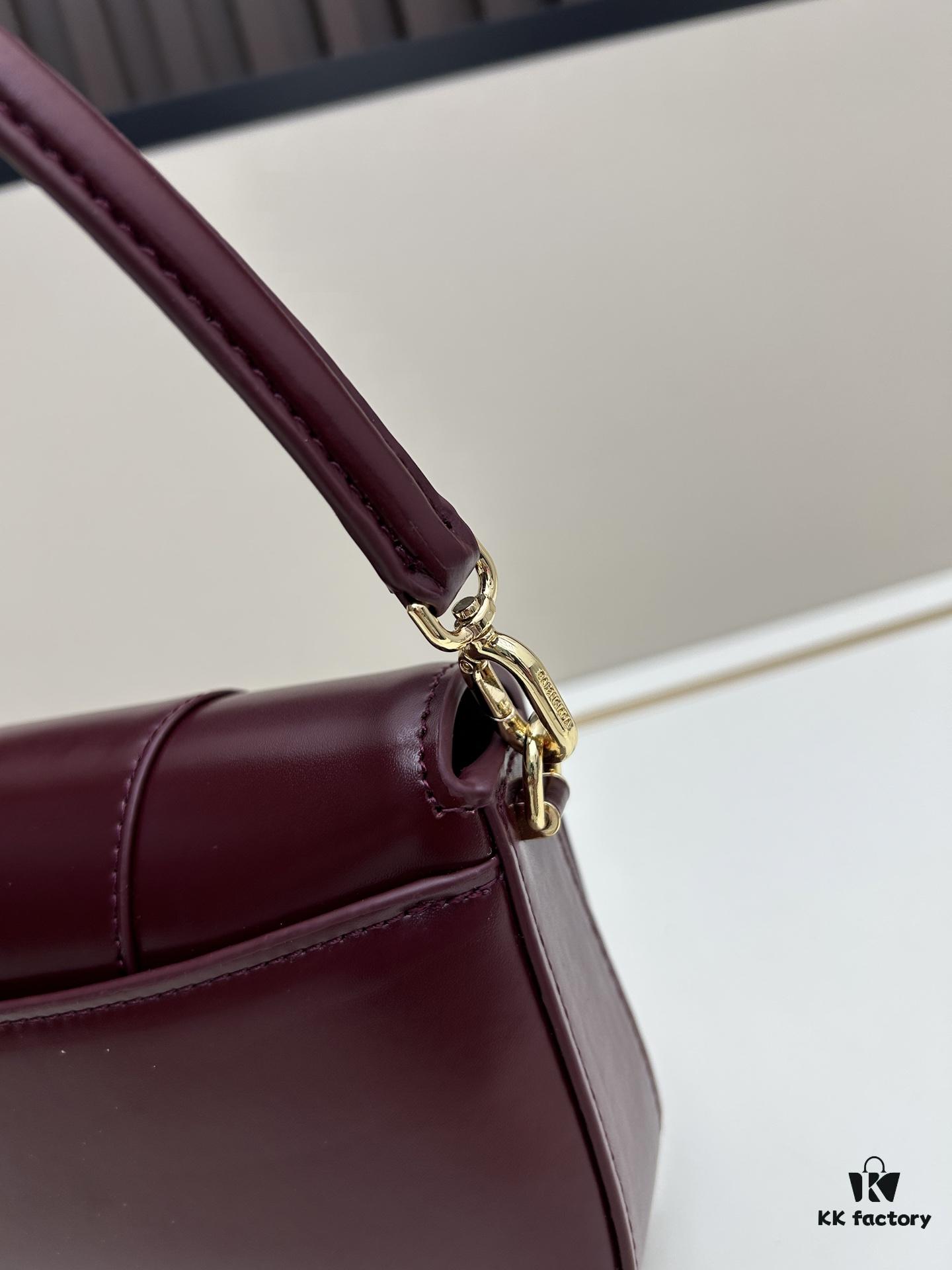 6930dc7c6e68136f4d9b1caa Balenciaga Paris H02606, Size 23x13x4cm, Full-Grain Leather, 2025 New Arrival Niche Bag