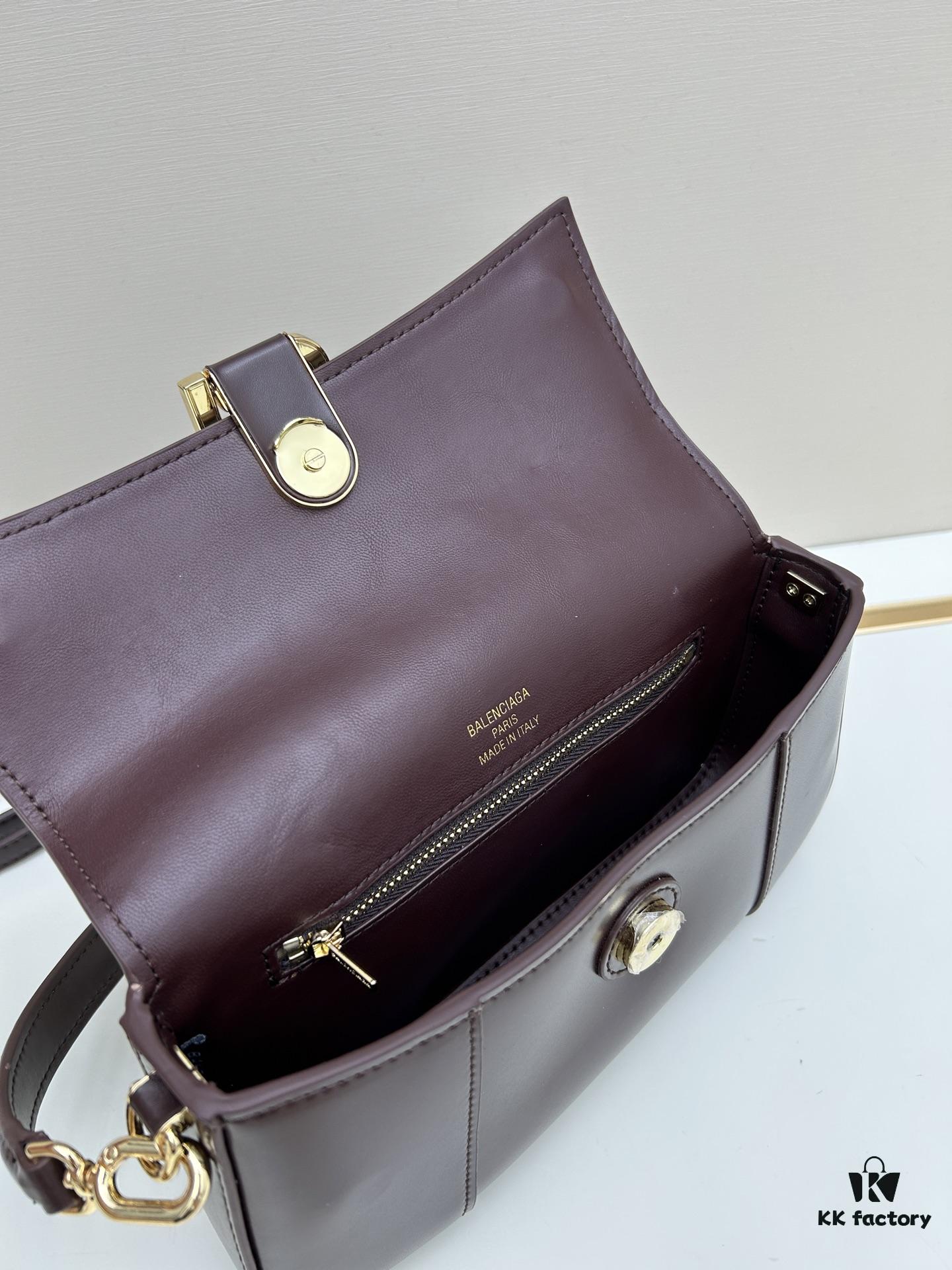 6930dc8c6e68136f4d9b1cb6 Luxury Gift Box 🎁, Balenciaga H02606 Model, 23x13x4cm, Full-Grain Leather, 2025 New Arrival Niche Bag 🛍️ Essential for Early Risers