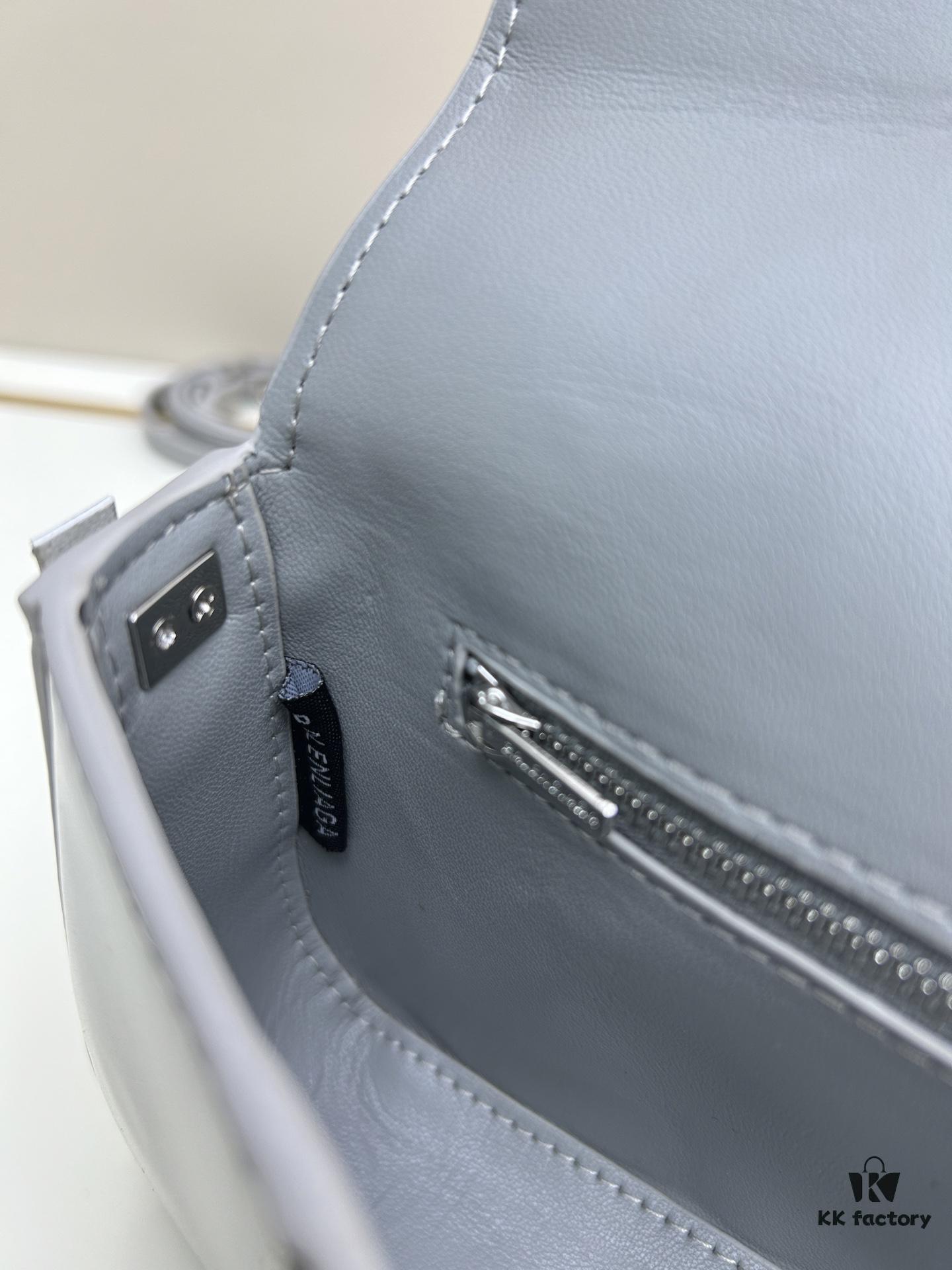 6930dc9d6e68136f4d9b1cc7 Balenciaga H02606, 23x13x4cm, Full-Grain Leather, 2025 New Arrival Rare Bag with Gift Box