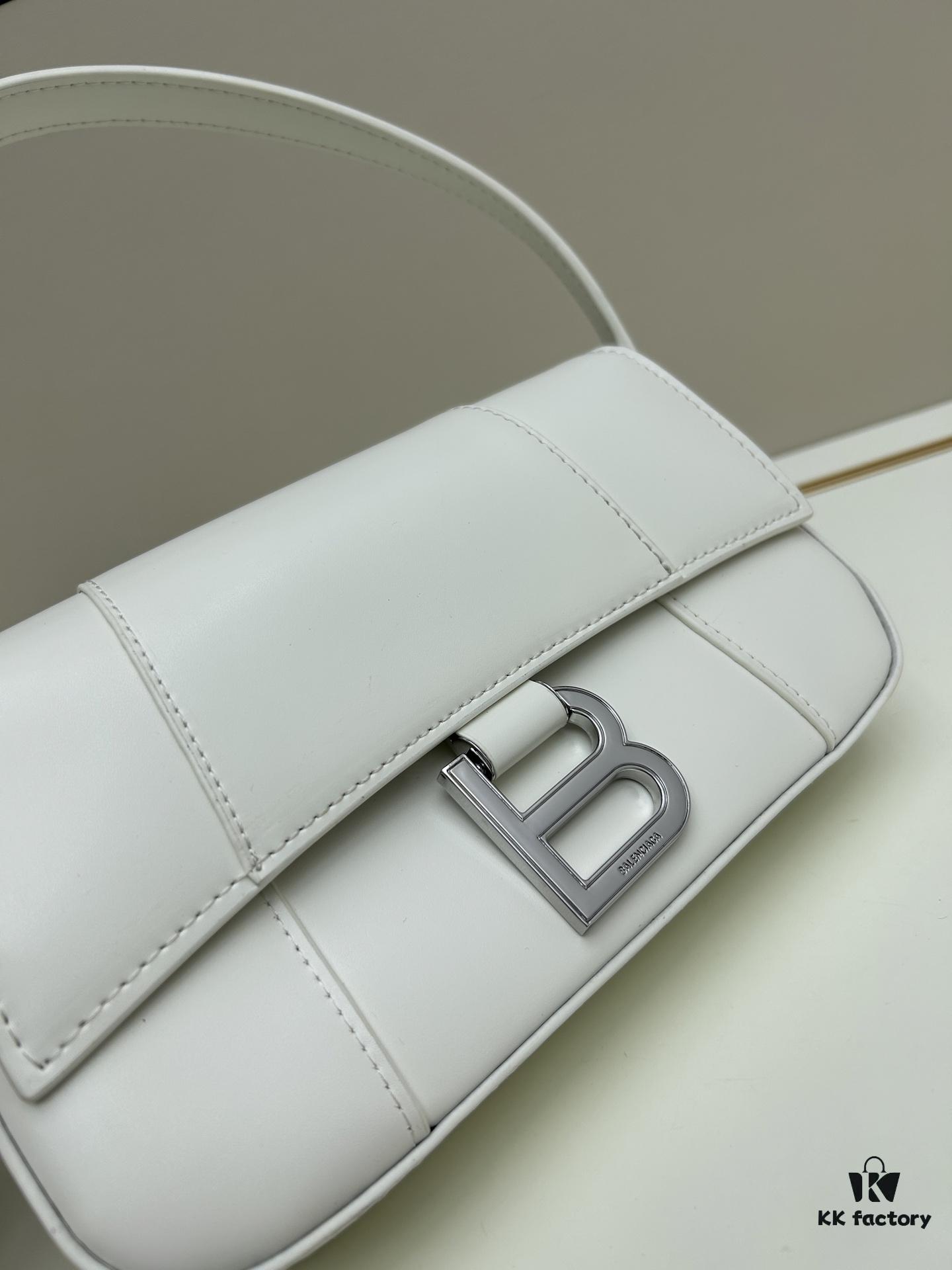 6930dca06e68136f4d9b1cc9 Balenciaga Model: H02606, Size 23x13x4cm, Full-Grain Leather, 2025 New Arrival Unique Design Bag for Early Risers