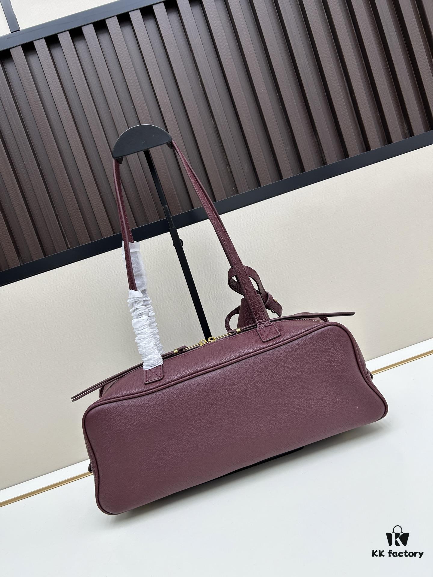 6930dce36e68136f4d9b1d20 Gift Box Included 🎁, Balenciaga Size 30.9X11.9X11.9cm, Full-Grain Leather Material, 2025 New Minimalist Tote Bag 🛍️ Essential for Early Risers