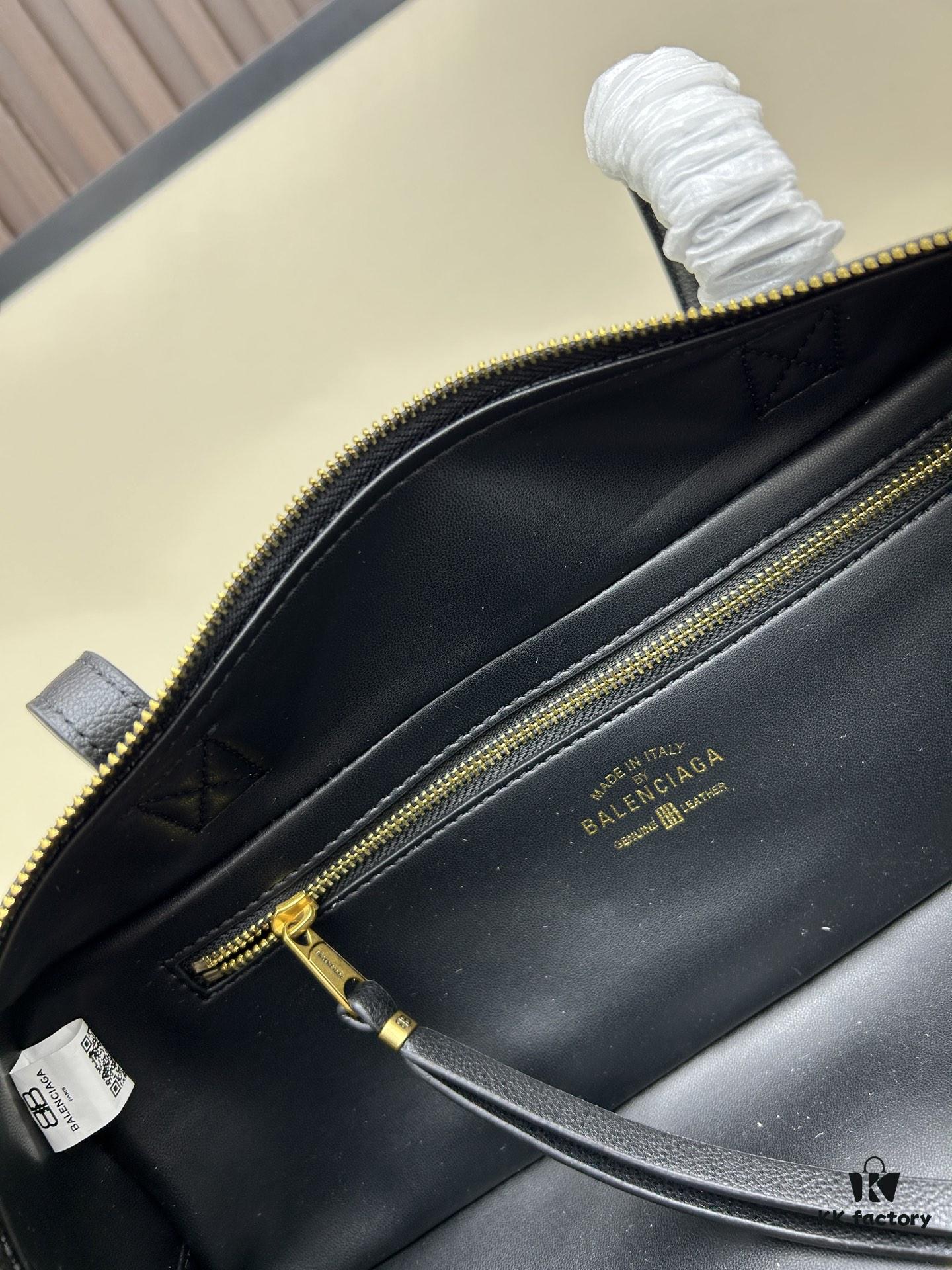6930dcf26e68136f4d9b1d35 Gift Box Included 🎁, Balenciaga Size 30.9X11.9X11.9cm, Full-Grain Leather, 2025 New Niche Tote Bag 🛍️ Essential for Early Risers