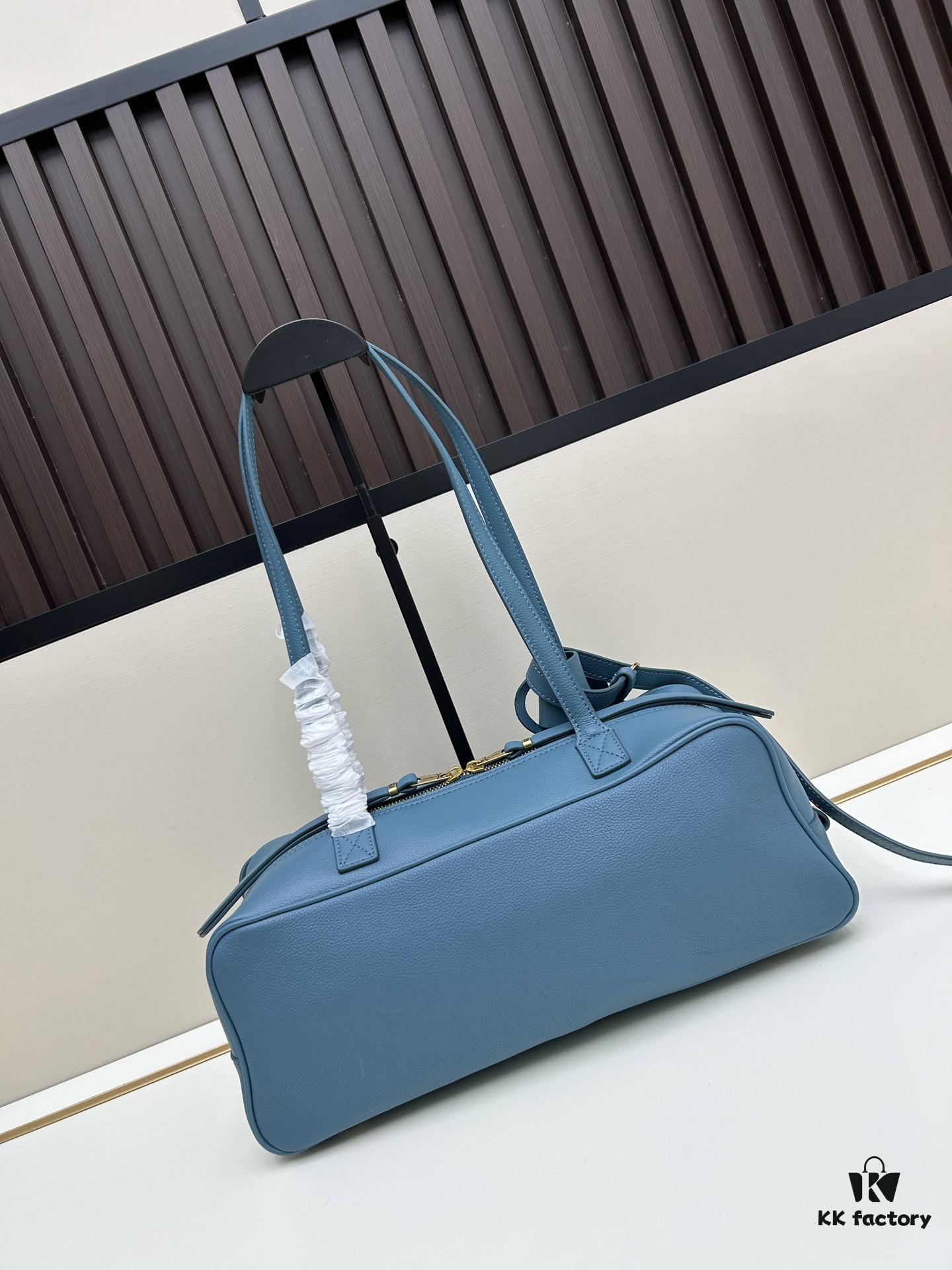 6930dcf36e68136f4d9b1d38 Gift Box Included 🎁, Balenciaga Size 30.9X11.9X11.9cm, Full-Grain Leather Material, 2025 New Minimalist Tote Bag 🛍️ Essential for Early Risers