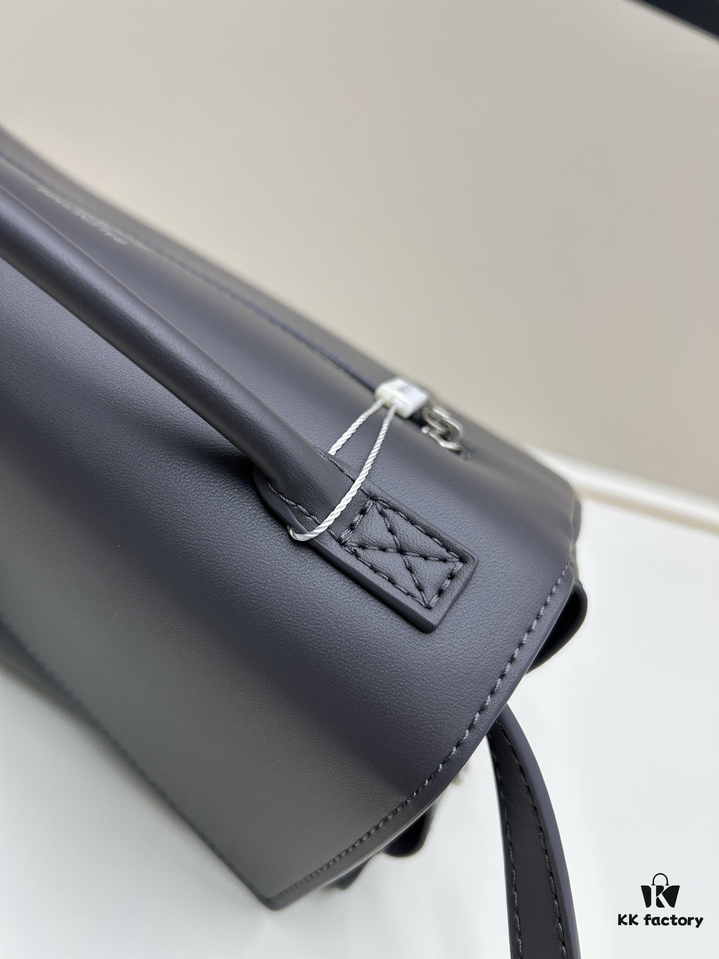 6930dd296e68136f4d9b1d79 Luxury Gift Box 🎁 Balenciaga Paris Model 8896, Size 27x14x5cm, Full-Grain Leather, 2025 New Arrival Boutique Tote Bag 🛍️ Essential for Early Risers