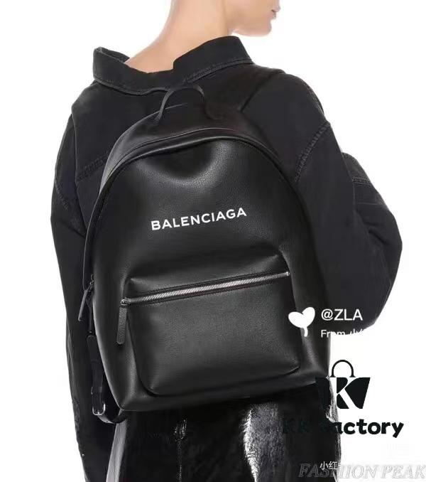 6930dd3f6e68136f4d9b1d97 Balenciaga Everyday Backpack
