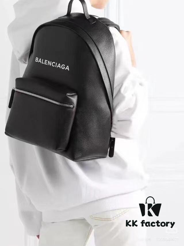 6930dd3f6e68136f4d9b1d98 Balenciaga Everyday Backpack