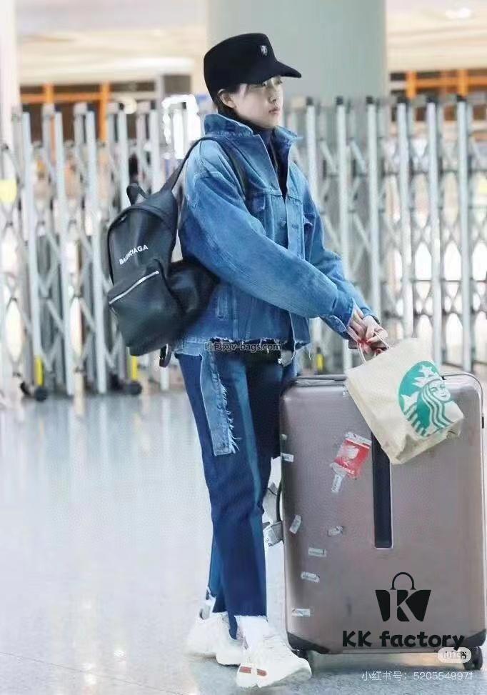 6930dd406e68136f4d9b1d99 Balenciaga Everyday Backpack