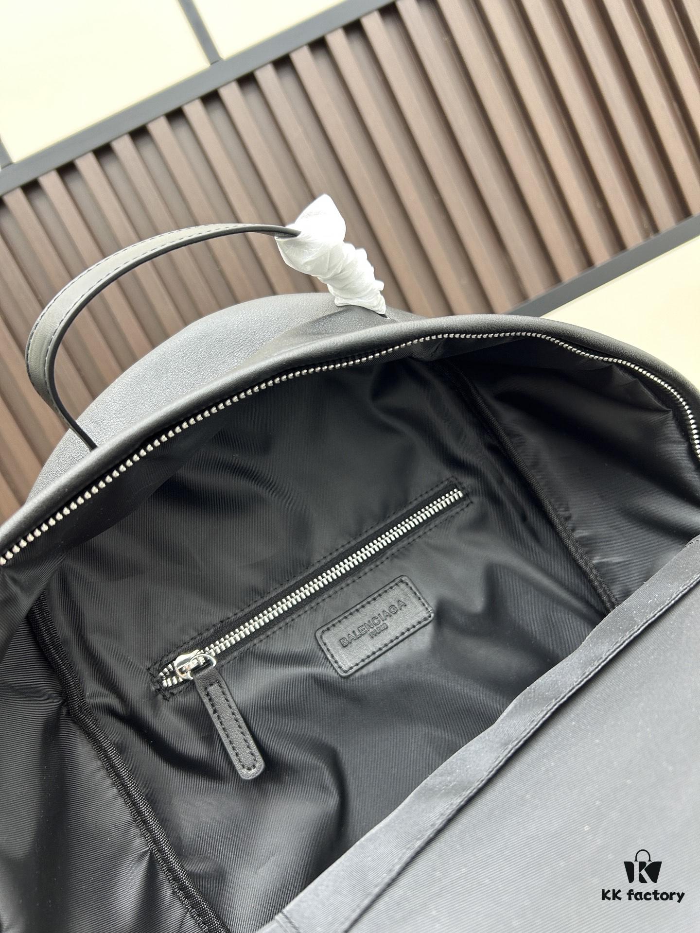 6930dd4c6e68136f4d9b1da6 Balenciaga Everyday Backpack