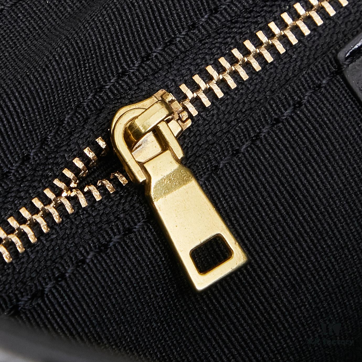 6930dd5b6e68136f4d9b1dbe Balenciaga Monaco Small Shoulder Bag in Plain Weave - New Plump Design