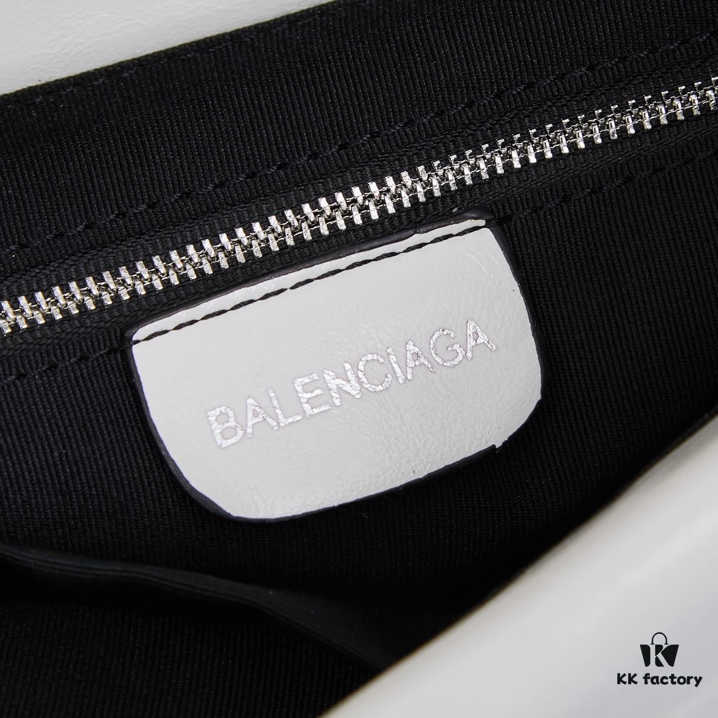 6930dd786e68136f4d9b1de6 Balenciaga Monaco Small Shoulder Bag in Plain Weave - New Arrival