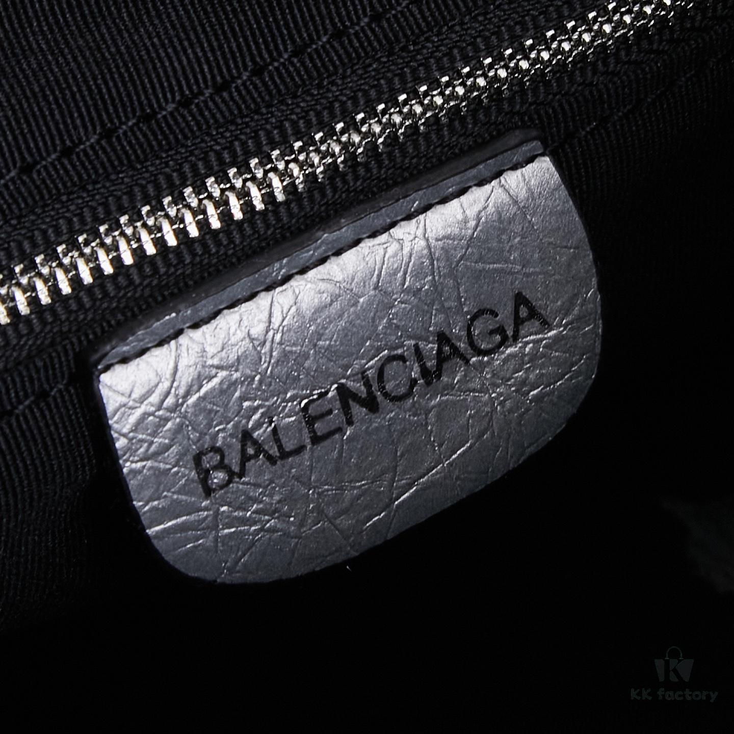 6930dd936e68136f4d9b1e08 Small Size BALENCIAGA MONACO Handheld Shoulder Bag