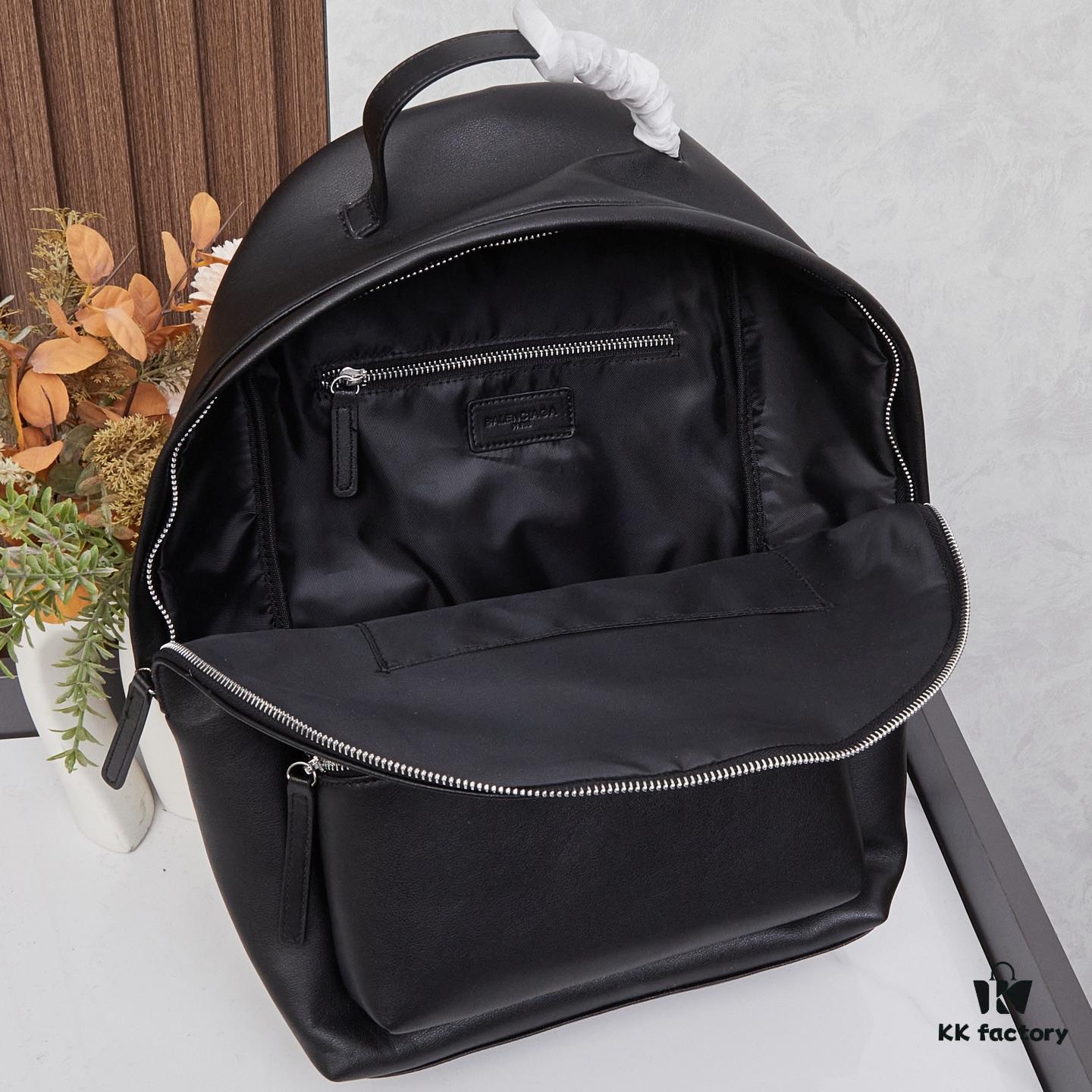 6930ddc76e68136f4d9b1e52 Balenciaga Everyday Backpack