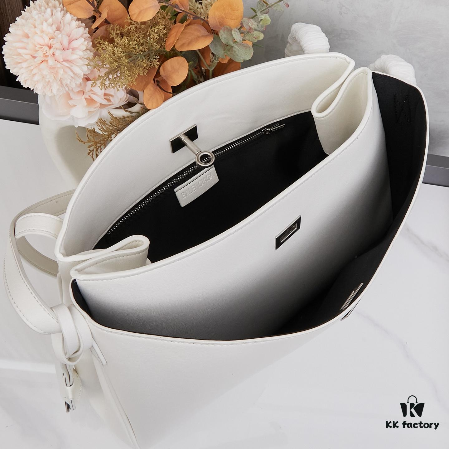 6930ddcb6e68136f4d9b1e55 Balenciaga Rodeo Series with Box - Luxurious and Versatile Design