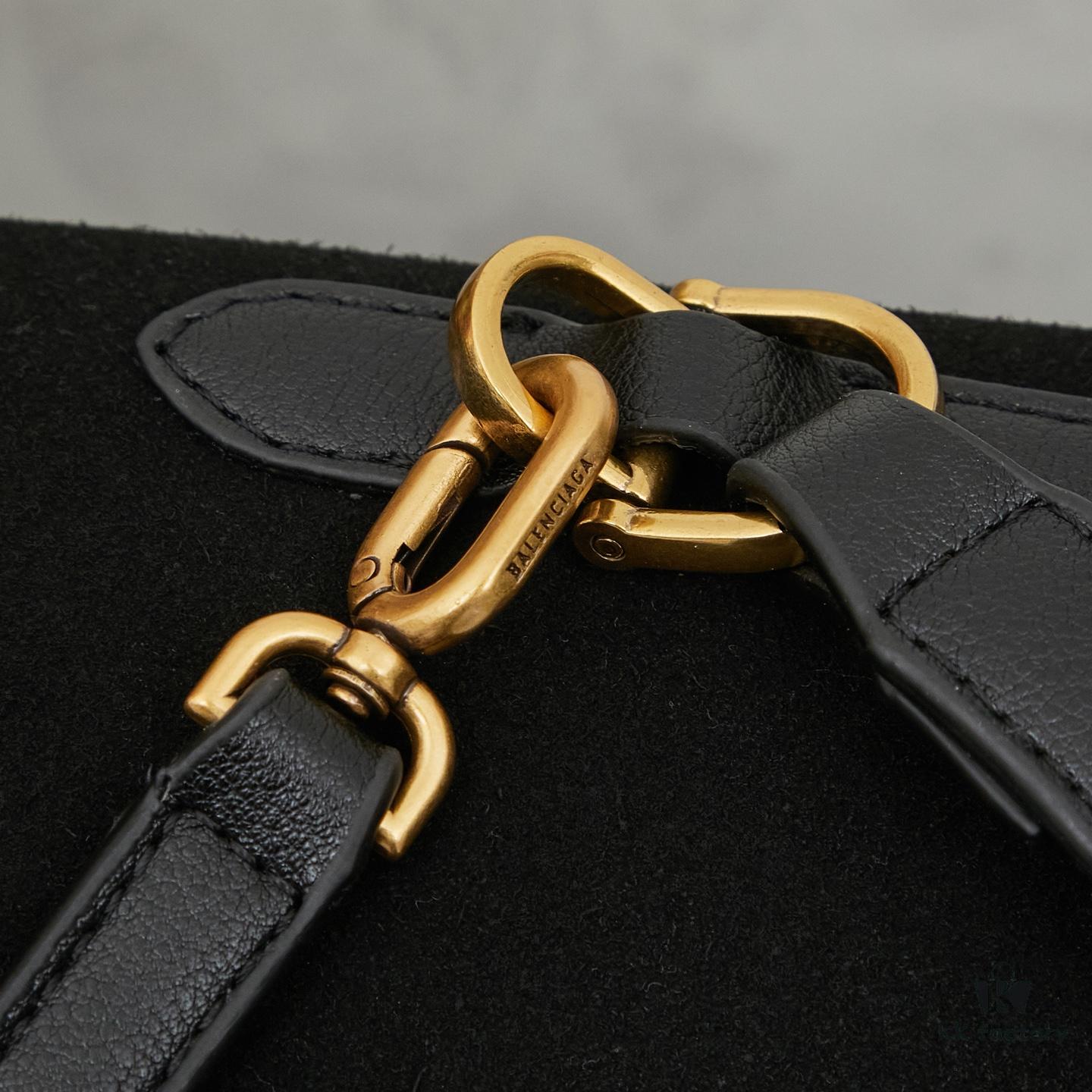 6930dee06e68136f4d9b1f86 Small Matte Black BALENCIAGA Paris Fashion! RODEO Series Handbag Crossbody Bag Latest Version!
