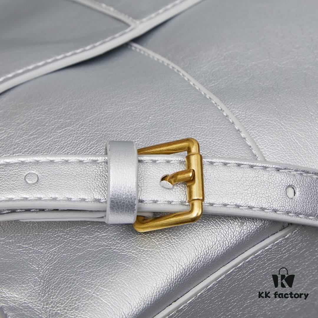 6930df4f6e68136f4d9b201e Large Golden Buckle Bag (with Box) Balenciaga Latest Long Handle Hourglass Bag