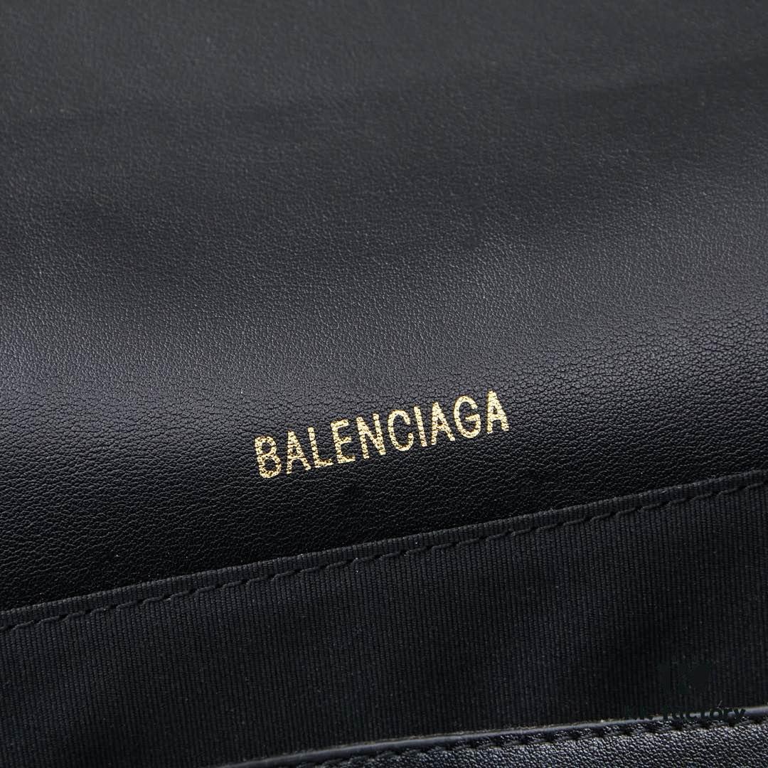6930df546e68136f4d9b2027 Large Gold Buckle Bag (with Box) Balenciaga Latest Long Handle Hourglass Tote