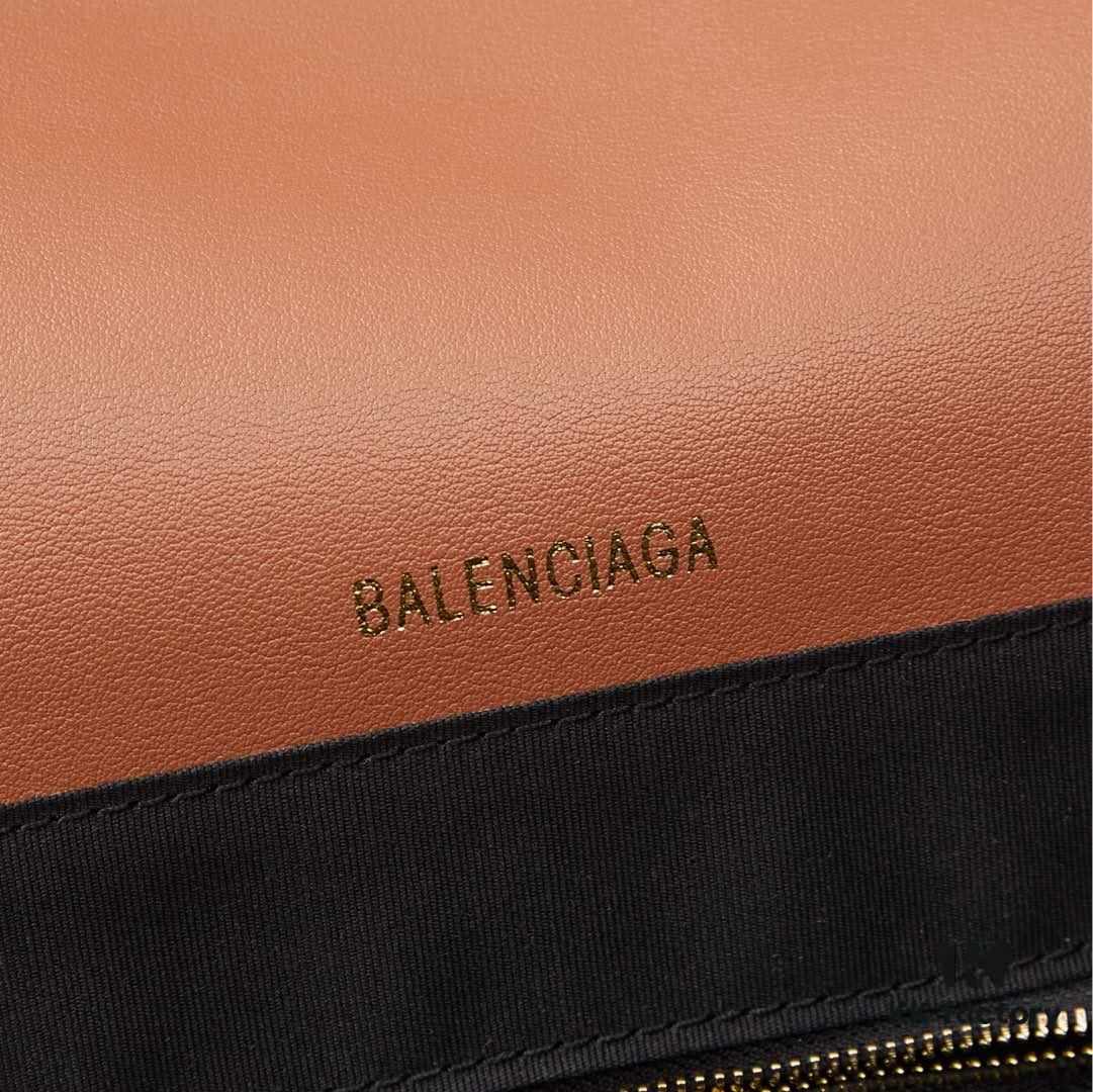 6930df566e68136f4d9b202c Large Gold Buckle Bag (with Box) Balenciaga Latest Long Handle Hourglass Tote