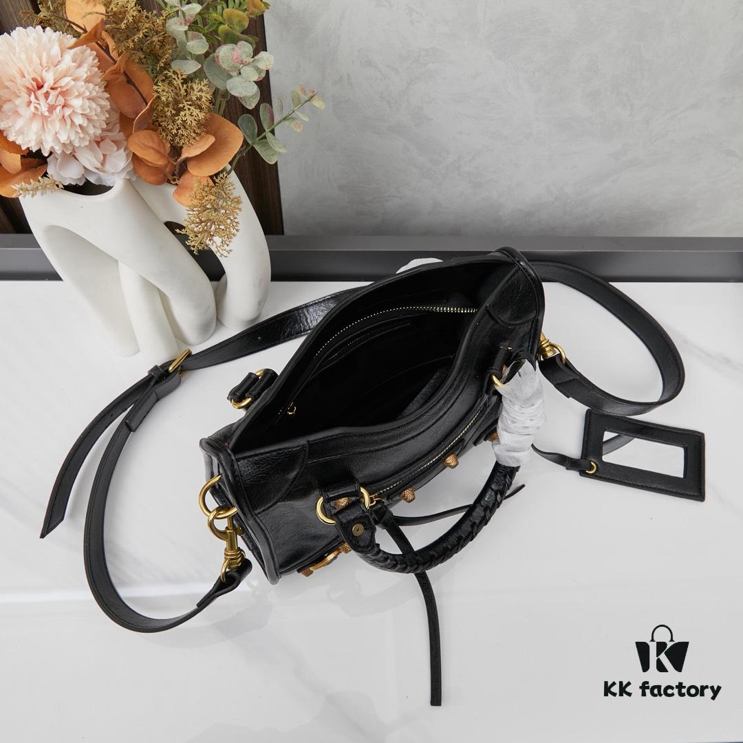 6930e06a6e68136f4d9b21d2 Small Gaint City Bag with Gold Buckle 💰 Including Box Balenciaga Motorcycle Bag