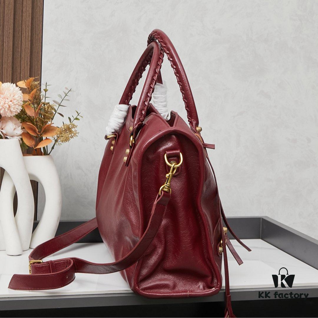 6930e0856e68136f4d9b21fb Large Gaint City Bag with Gold Buckle 💰 Including Box Balenciaga Motorcycle Bag