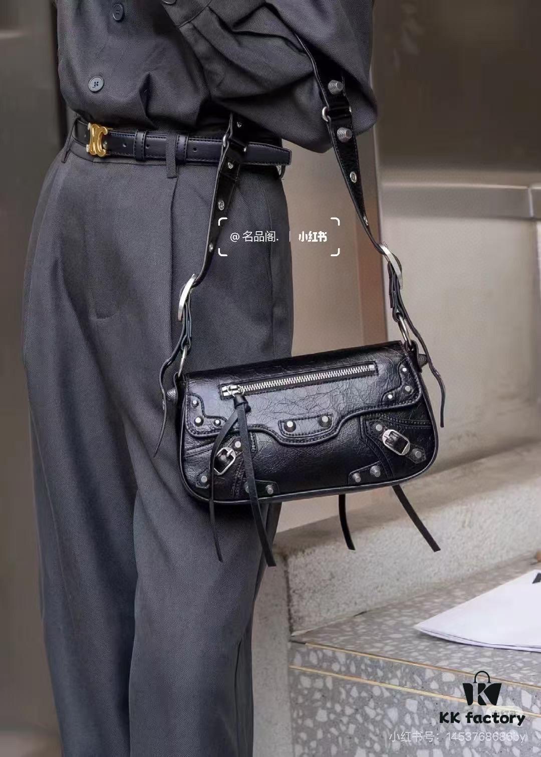 6930e0b96e68136f4d9b223c Balenciaga Le Cagole New Sling Bag - Italian Imported Leather, Minimalist Design, Practical Size 28x15x5