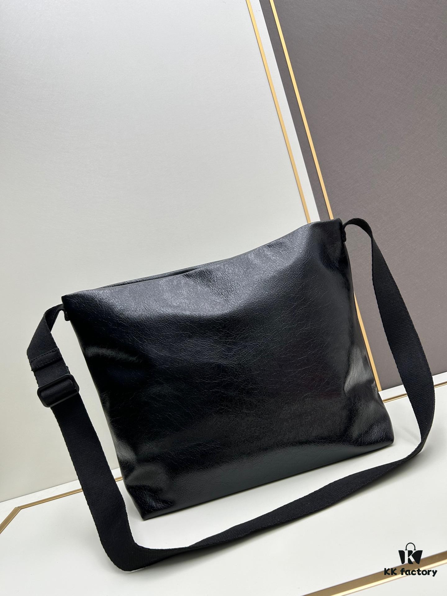 Balenciaga Monaco Medium Hobo Bag