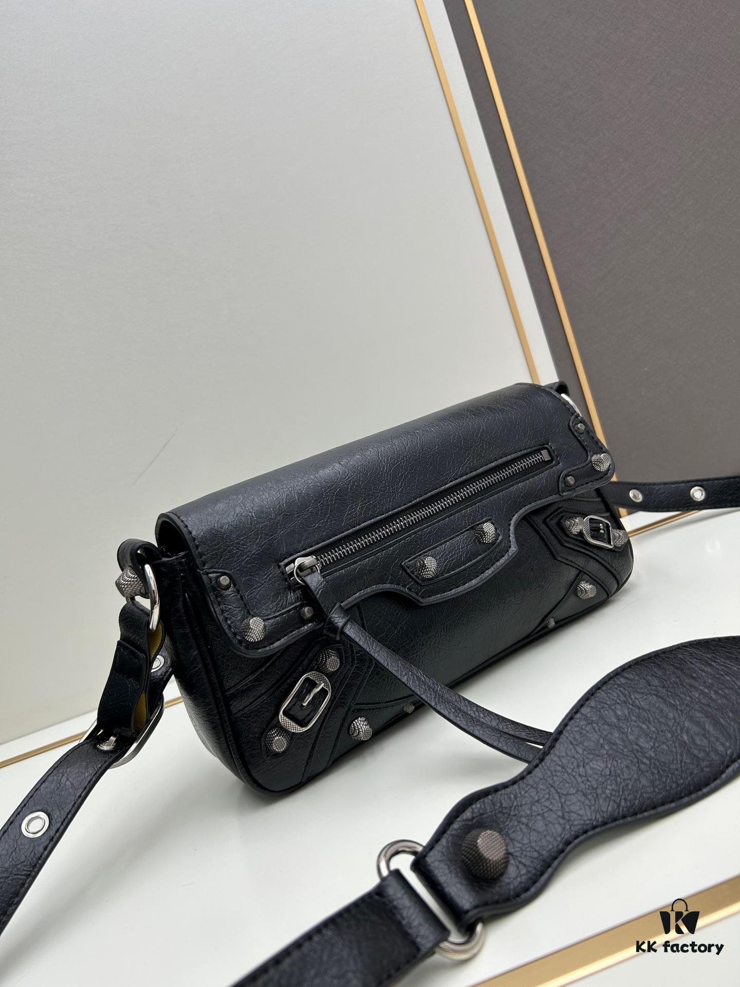 6930e0e16e68136f4d9b2268 Balenciaga Le Cagole Series New Sling Bag - French Bag Style, Practical Design, Italian Imported Leather
