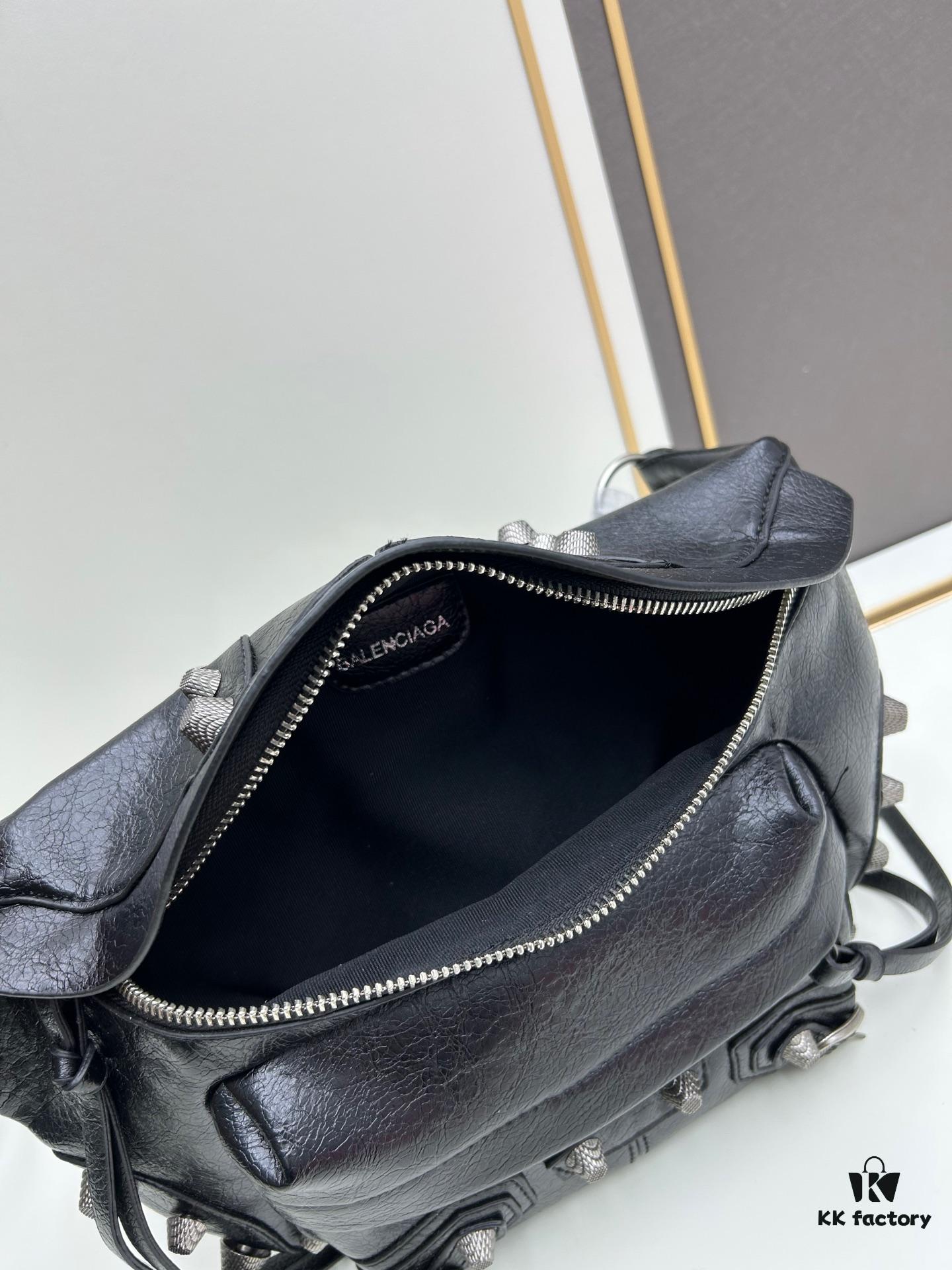 6930e0f36e68136f4d9b227f Balenciaga LE CAGOLE ||| LE CAGOLE MEN Medium Waist Bag in Black Fine-Grain Lambskin