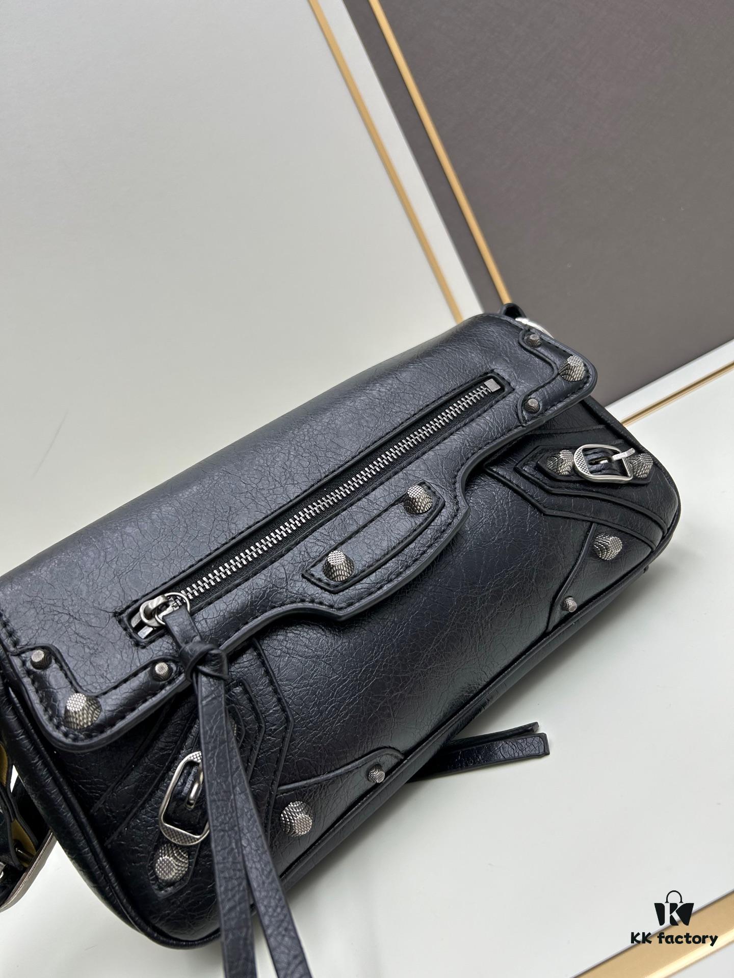 6930e0f86e68136f4d9b2288 Balenciaga Le Cagole Series New Sling Bag - French Bag Style, Practical Design, Italian Imported Leather