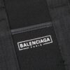 6930e17a6e68136f4d9b2325 Small Balenciaga Hardware Tote – A modern interpretation of a canvas bag originally developed for the Marine Corps, crafted from organic cotton canvas with structured design and interior pocket, spacious and ultra-lightweight, effortlessly stylish for any occasion.