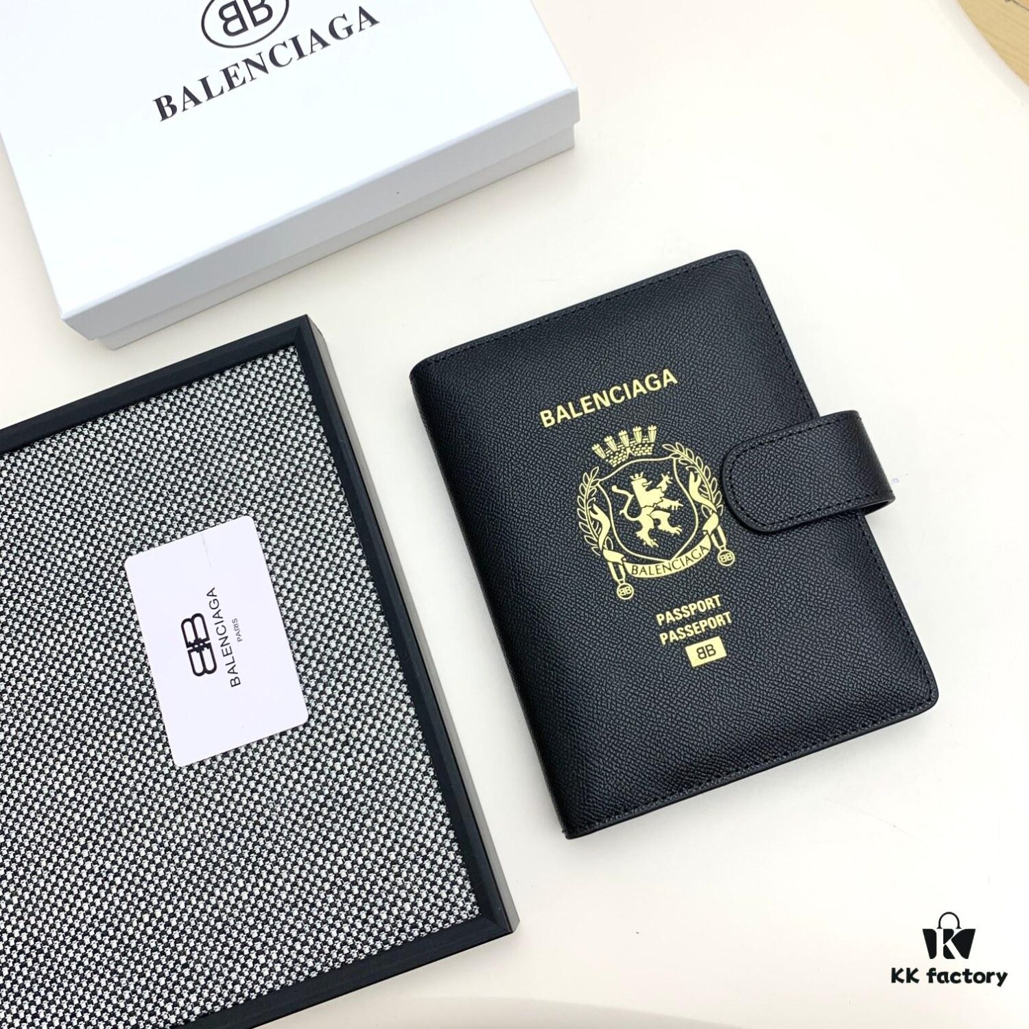 6930e1946e68136f4d9b234a BALENCIAGA Notepad Notebook - Retail Exclusive, Smooth Premium Material, Impeccable Craftsmanship, Interior Card Slots and Dividers, Size 15x19x4cm