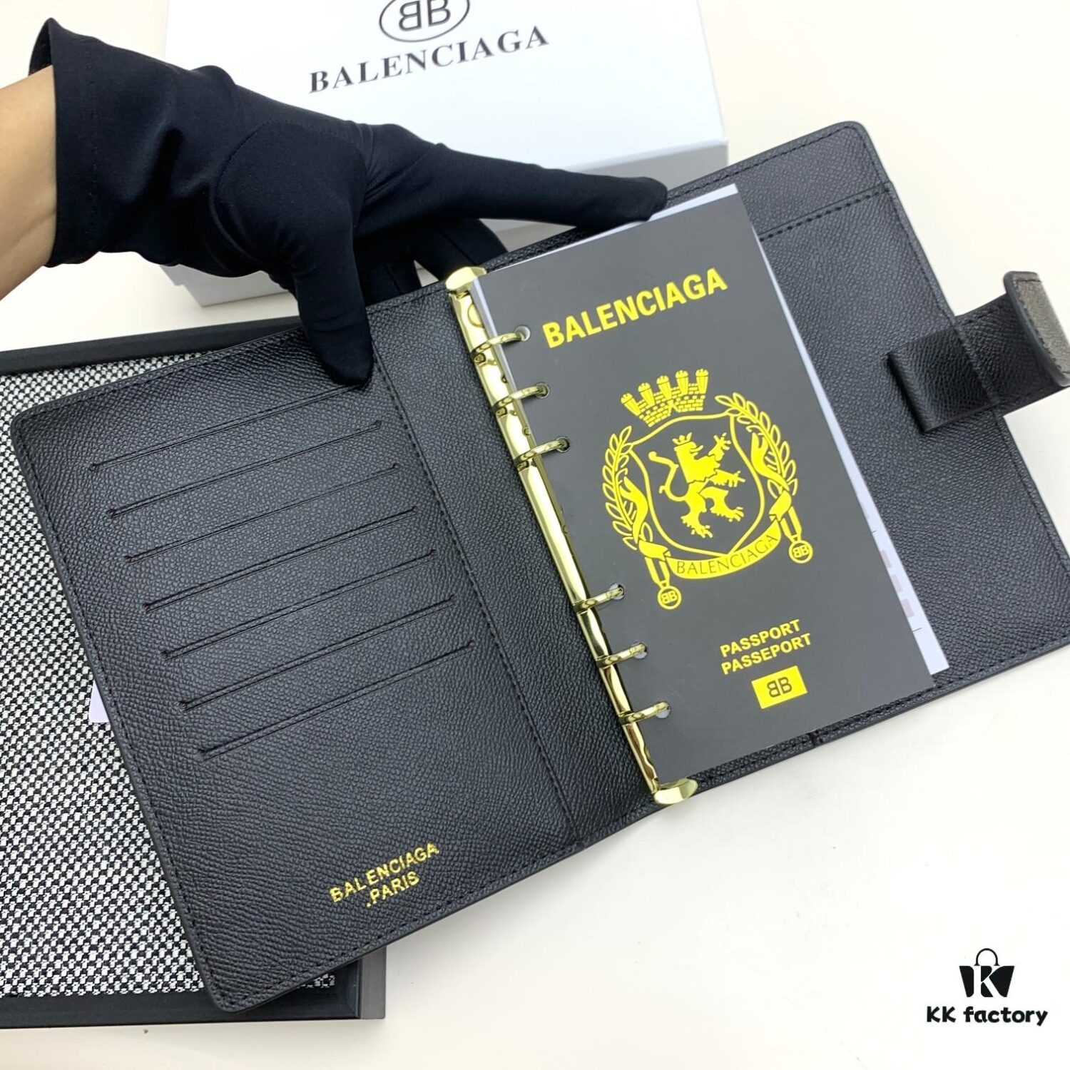 6930e1976e68136f4d9b234d BALENCIAGA Notepad Notebook - Retail Exclusive, Smooth Premium Material, Impeccable Craftsmanship, Interior Card Slots and Dividers, Size 15x19x4cm