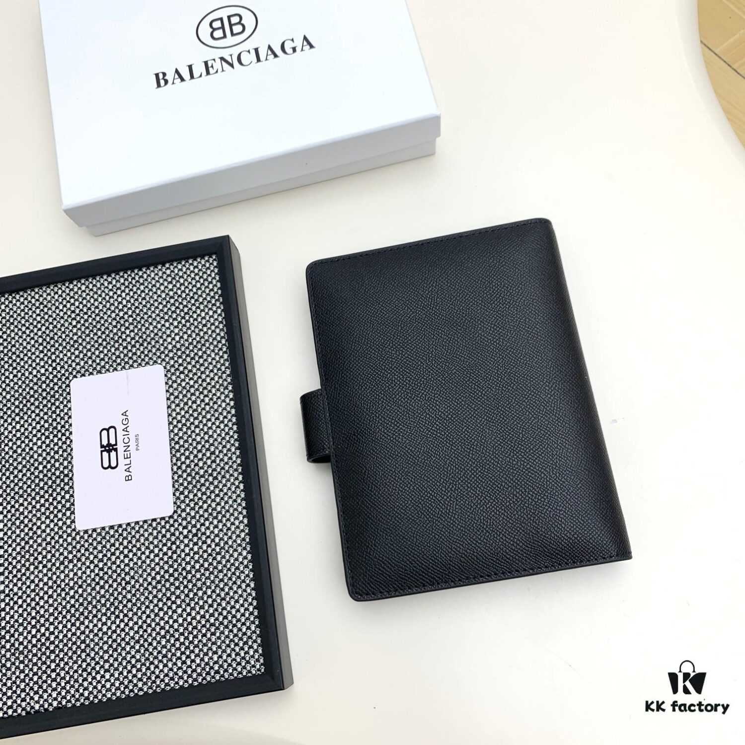 6930e1976e68136f4d9b234e BALENCIAGA Notepad Notebook - Retail Exclusive, Smooth Premium Material, Impeccable Craftsmanship, Interior Card Slots and Dividers, Size 15x19x4cm