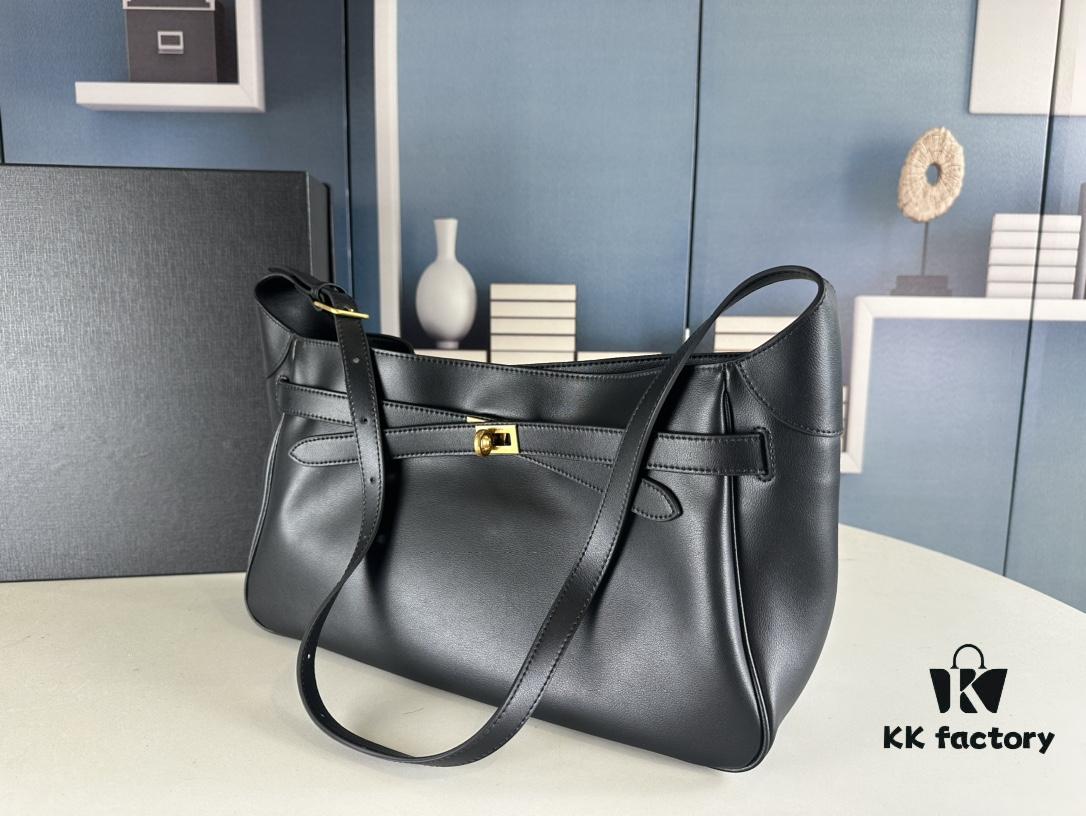 6930e1a46e68136f4d9b235a New Balenciaga Winter 24 Collection Re-see Shoulder Bucket Bag, Full-Grain Leather, Minimalist Luxury Design, Upcycled Motorcycle Glove Handbag with Keychain Closure, Effortlessly Chic Look