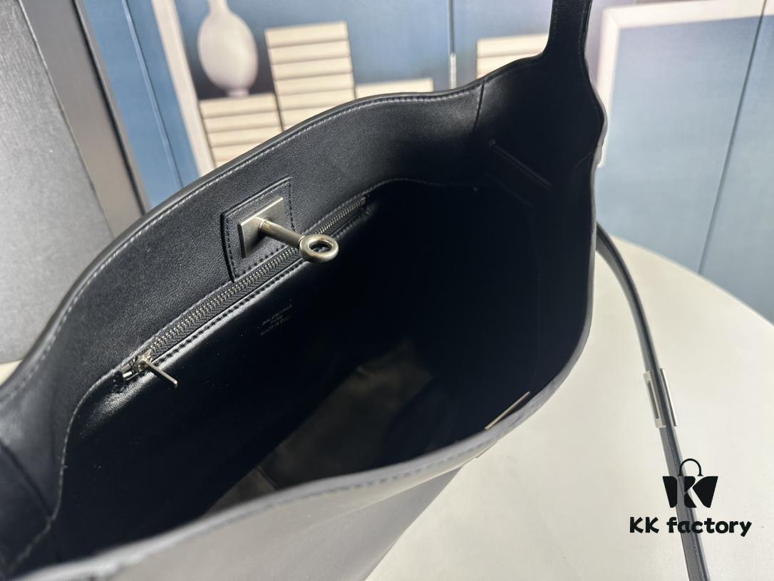 6930e1c46e68136f4d9b2382 New Balenciaga Winter 24 Collection Re-See Shoulder Bucket Bag, Top-Grain Leather, Minimalist Luxury Design, Recycled Motorcycle Glove Handbag with Keychain Closure, Elegant and Sophisticated Look
