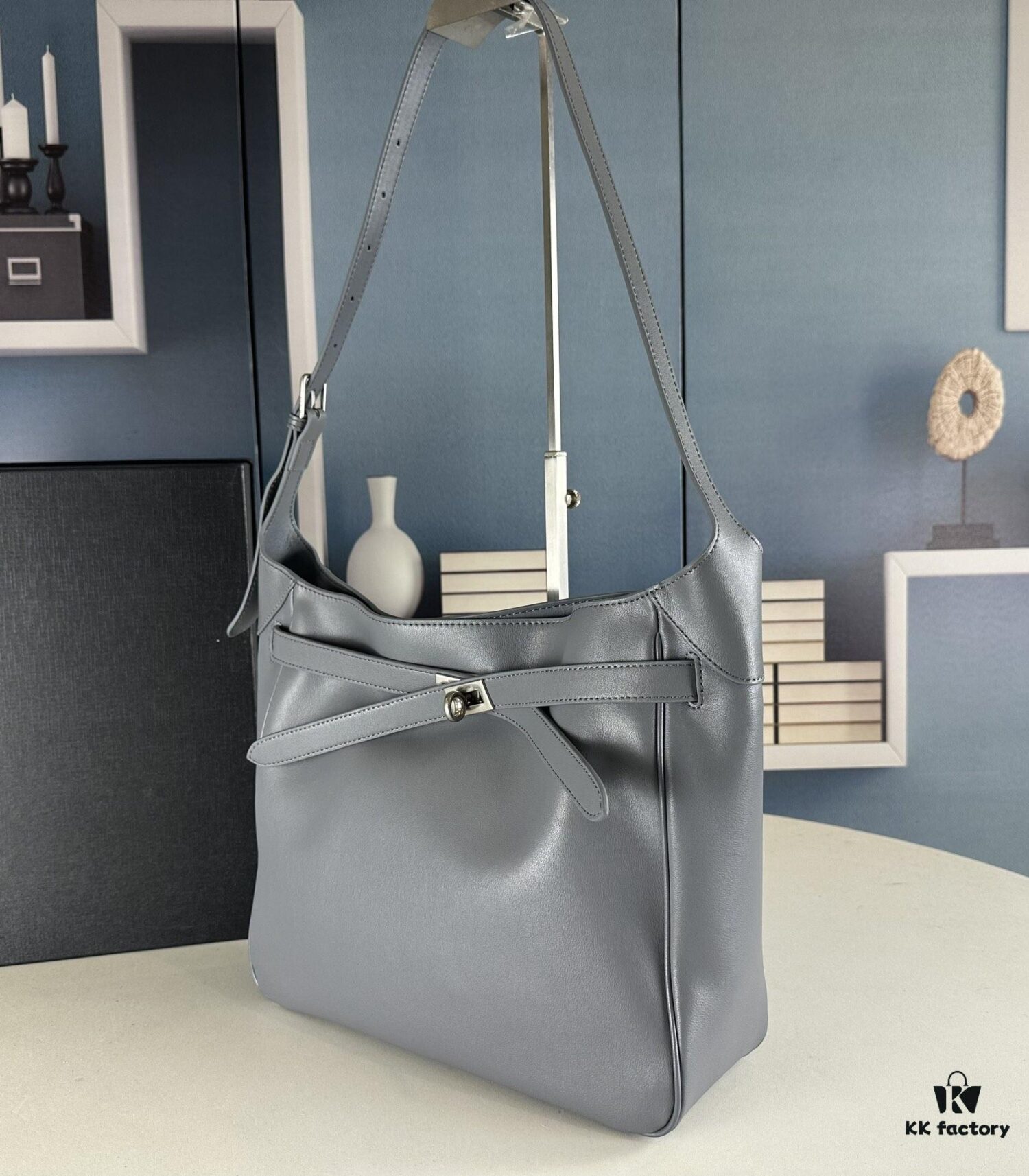 6930e1ca6e68136f4d9b238d New Balenciaga Winter 24 Collection Re-see Shoulder Bucket Bag, Top Grain Leather, Minimalist Luxury Design, Upcycled Motorcycle Glove Handbag with Keychain Closure, Effortless Chic Style