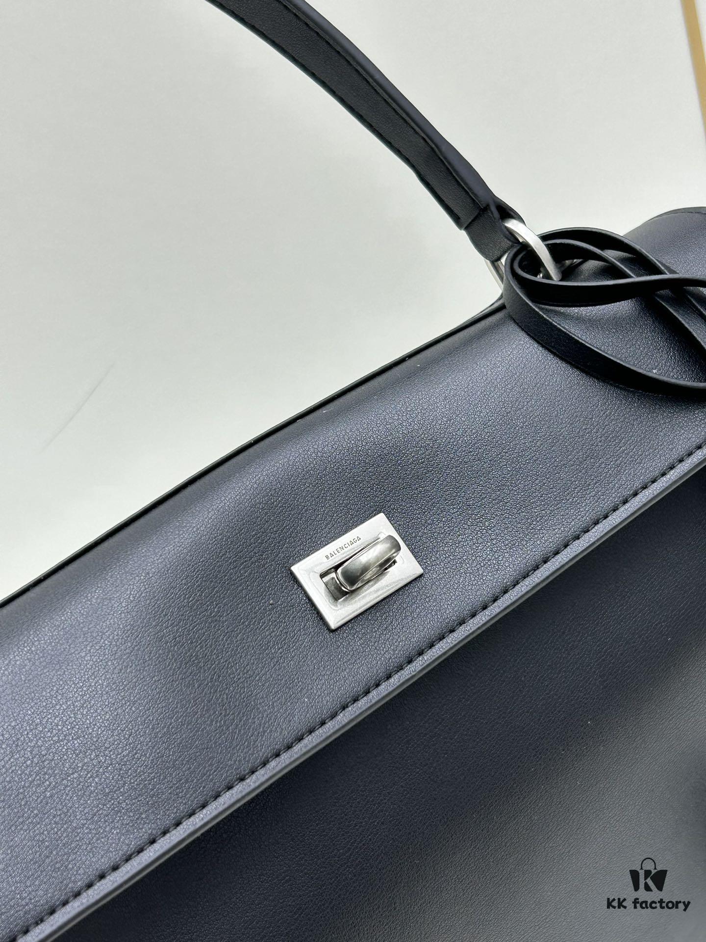 35cm Balenciaga Rodeo