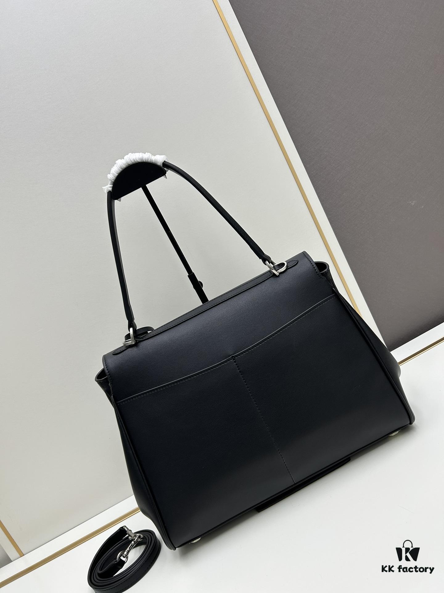 35cm Balenciaga Rodeo
