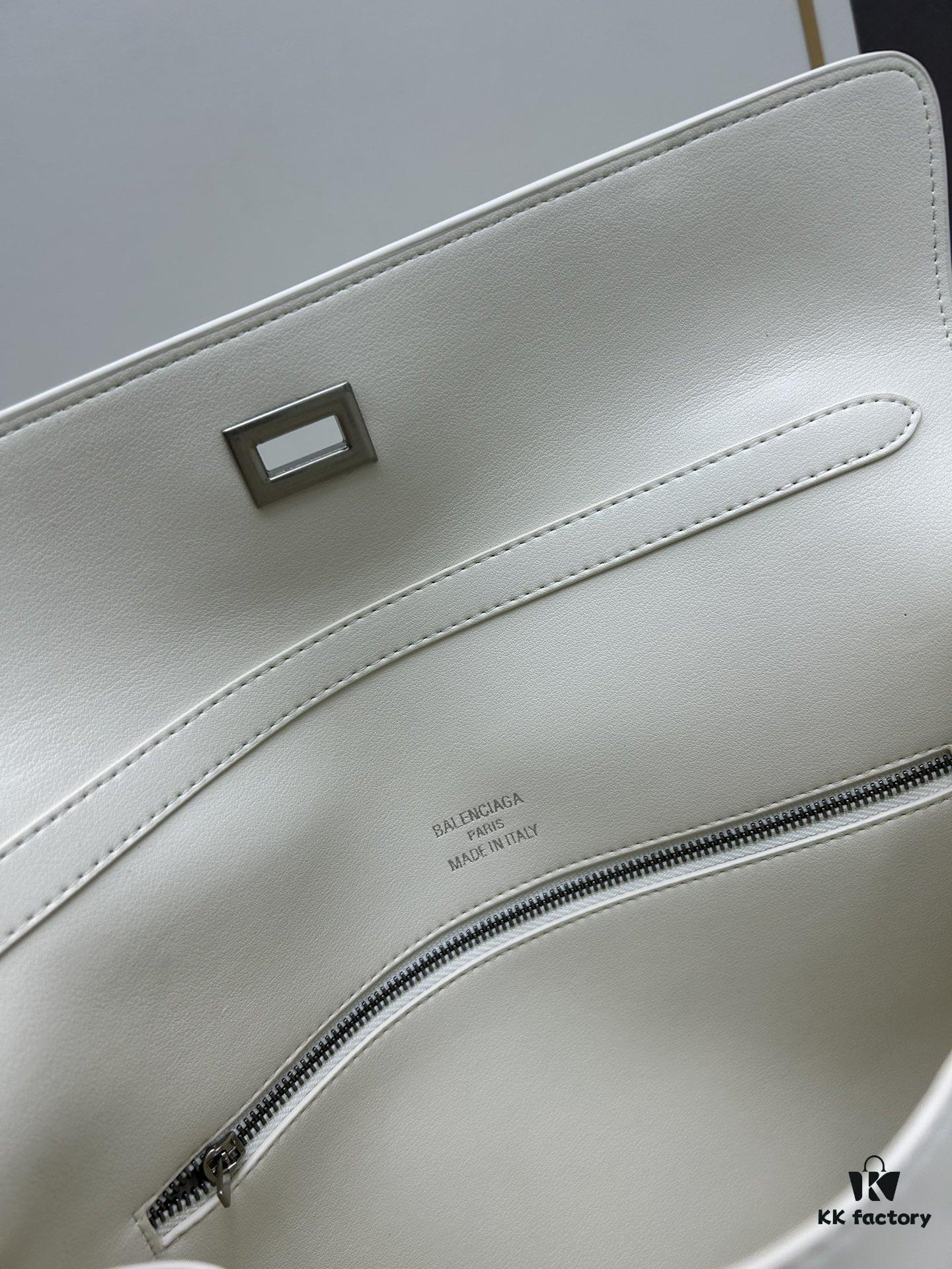 35cm Balenciaga Rodeo