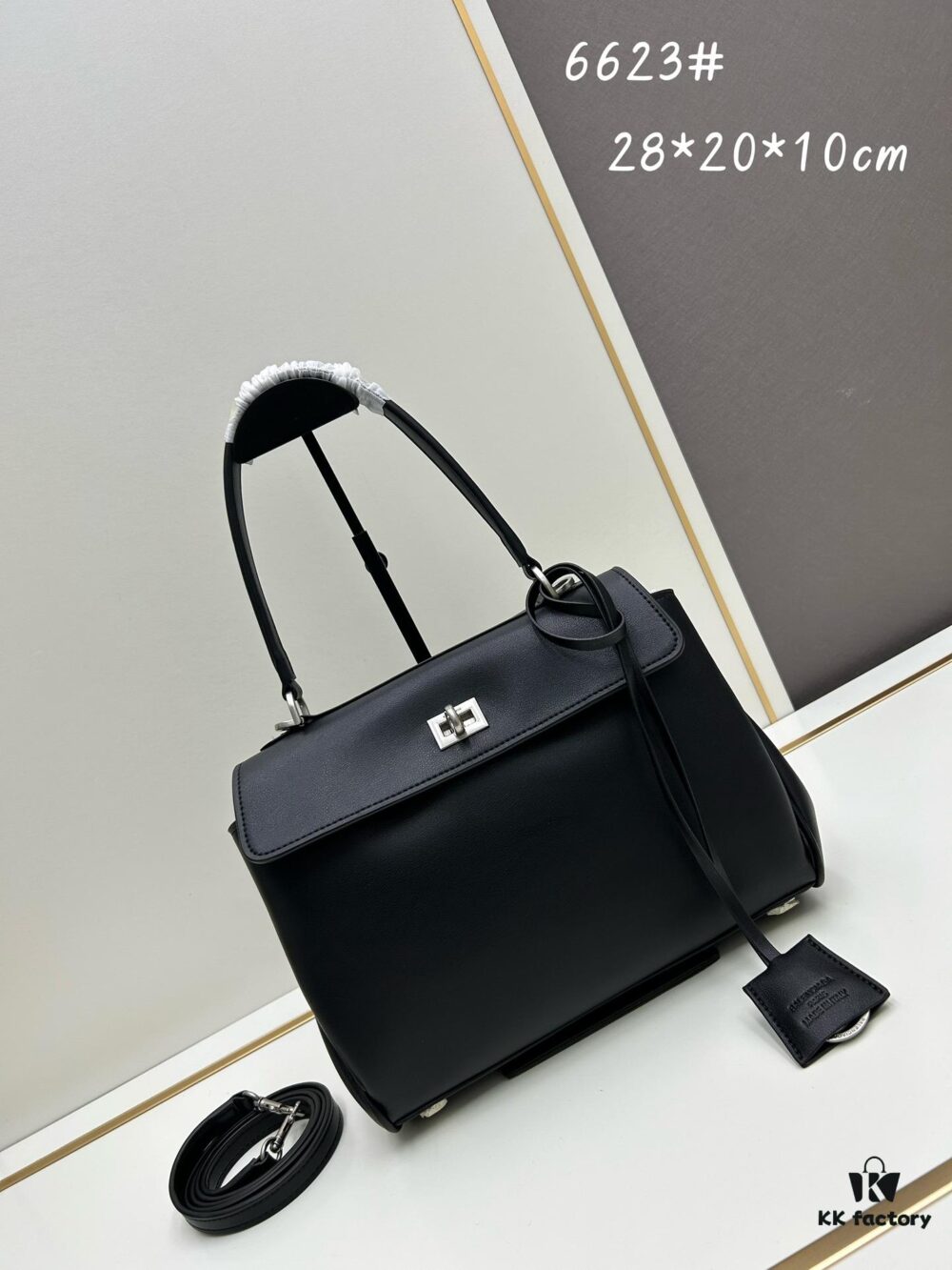 28cm Balenciaga Rodeo 🖤🖤