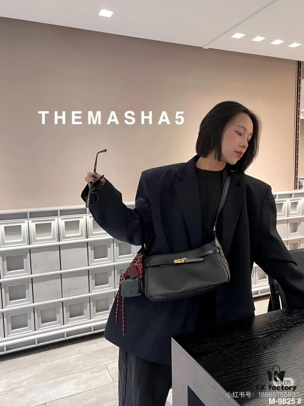 6930e2106e68136f4d9b23ef New BALENCIAGA Winter 24 Collection Re-See Shoulder Bucket Bag, Full-Grain Leather, Minimalist Luxury Design, Upcycled Motorcycle Glove Clutch with Keychain Closure, Effortlessly Chic Oversized Look