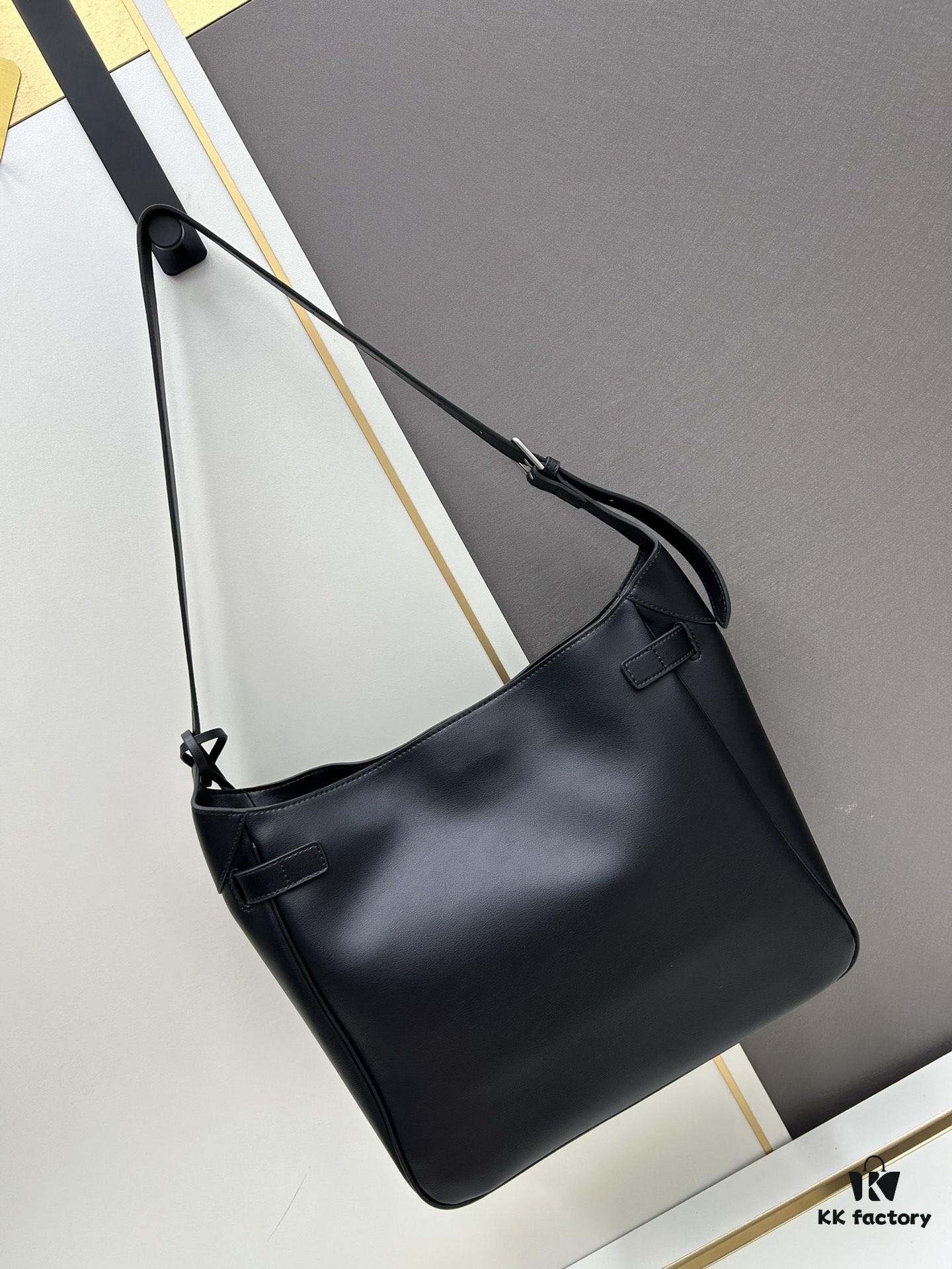 New Balenciaga Winter 24 Collection Re-see Shoulder Bucket Bag, Full-Grain Leather, Minimalist Luxury Design, Upcycled Motorcycle Glove Handbag with Keychain Closure, Effortless Chic Style