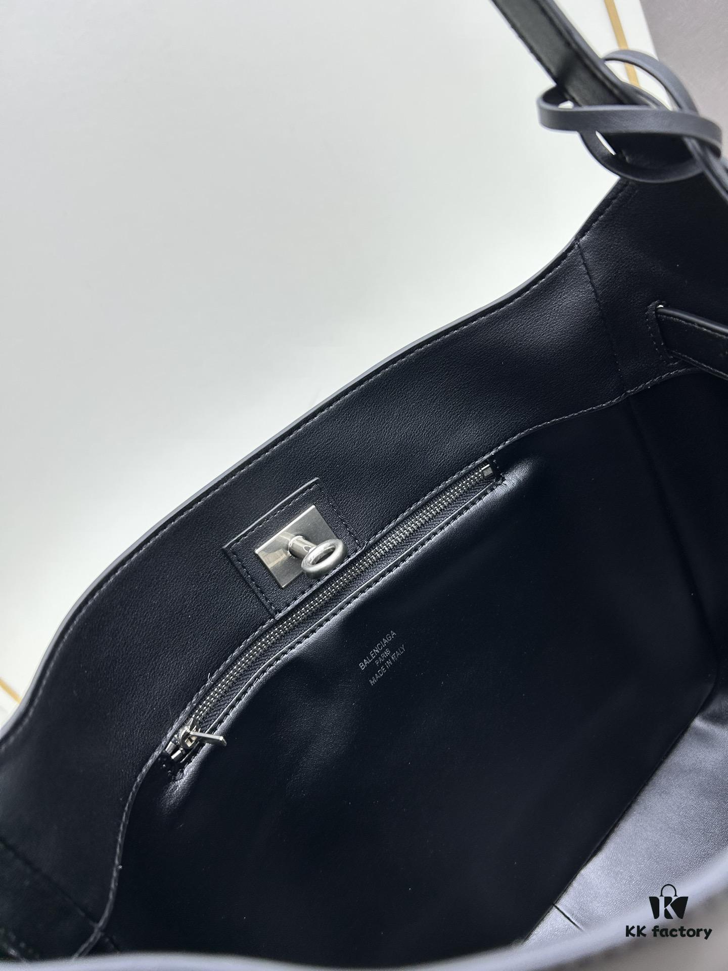 New Balenciaga Winter 24 Collection Re-see Shoulder Bucket Bag, Full-Grain Leather, Minimalist Luxury Design, Upcycled Motorcycle Glove Handbag with Keychain Closure, Effortless Chic Style