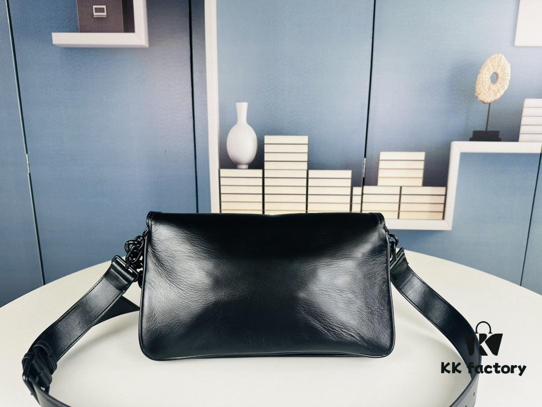 6930e2ee6e68136f4d9b2532 Medium Size 💰 Latest Hot-Selling Balenciaga New Soft Bag 84883, Top Grain Leather, 30x17x6