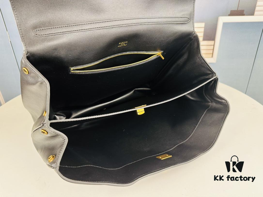 6930e2fe6e68136f4d9b2547 Large BALenciaga Rodeo Bag Masterpiece - Instant Icon