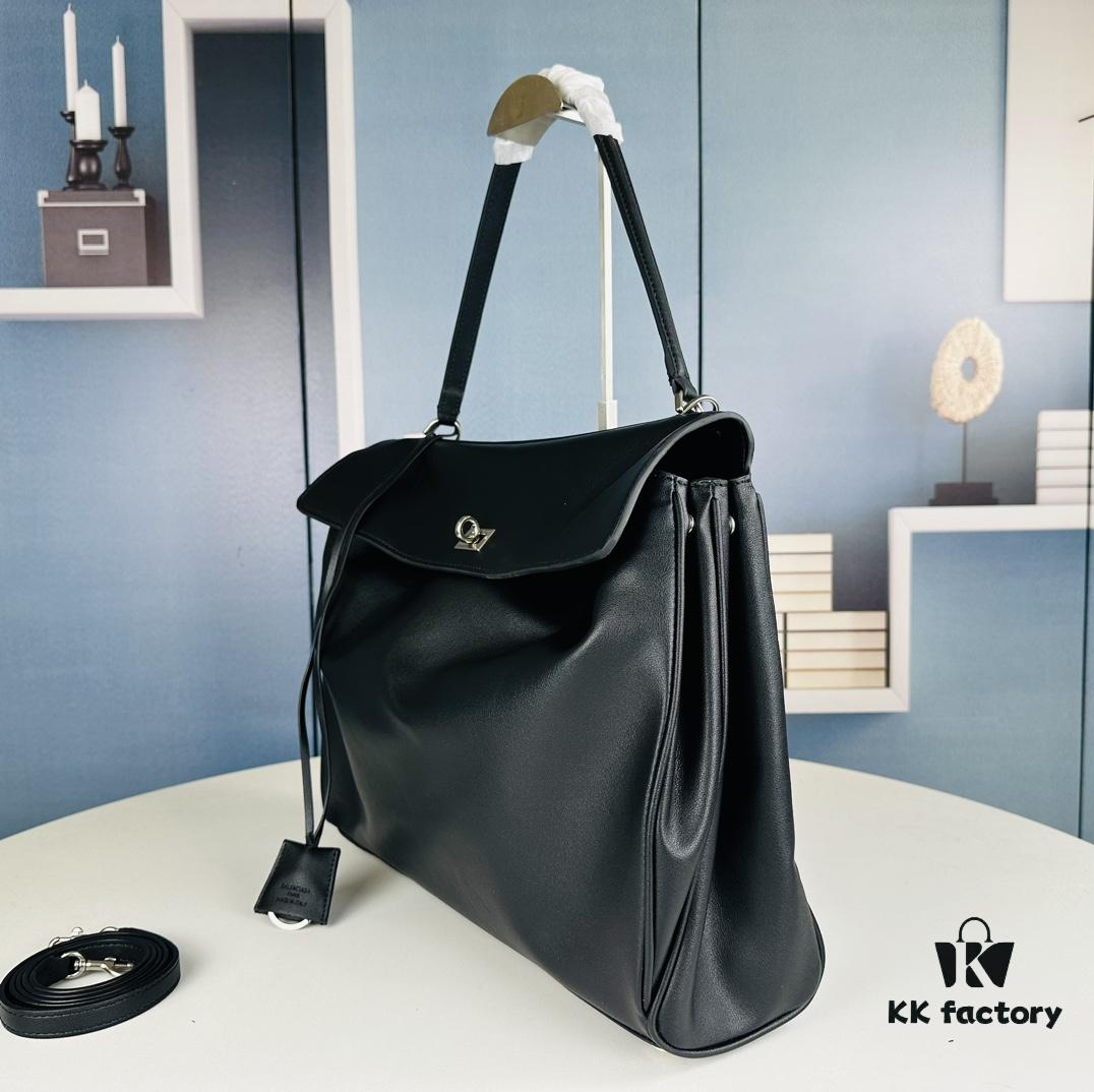 6930e2ff6e68136f4d9b2548 Large BALENCIAGA RODEO BAG Masterpiece - Instant Icon