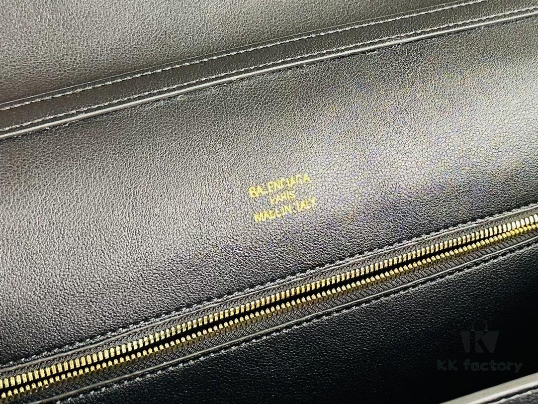 6930e3006e68136f4d9b254b Large BALenciaga Rodeo Bag Masterpiece - Instant Icon