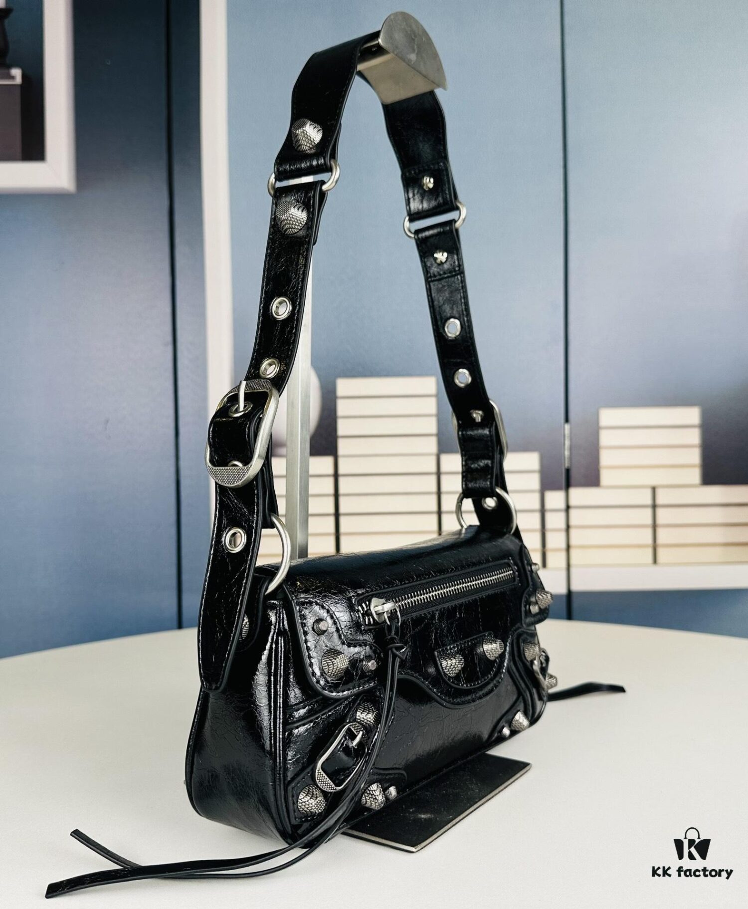 BALENCIAGA Le Cagole Camera Motorcycle Flap Bag [Waxed Black/Gray] 6701