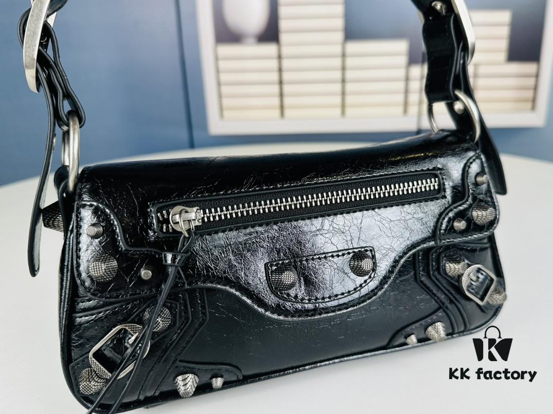 BALENCIAGA Le Cagole Camera Motorcycle Flap Bag [Waxed Black/Gray] 6701
