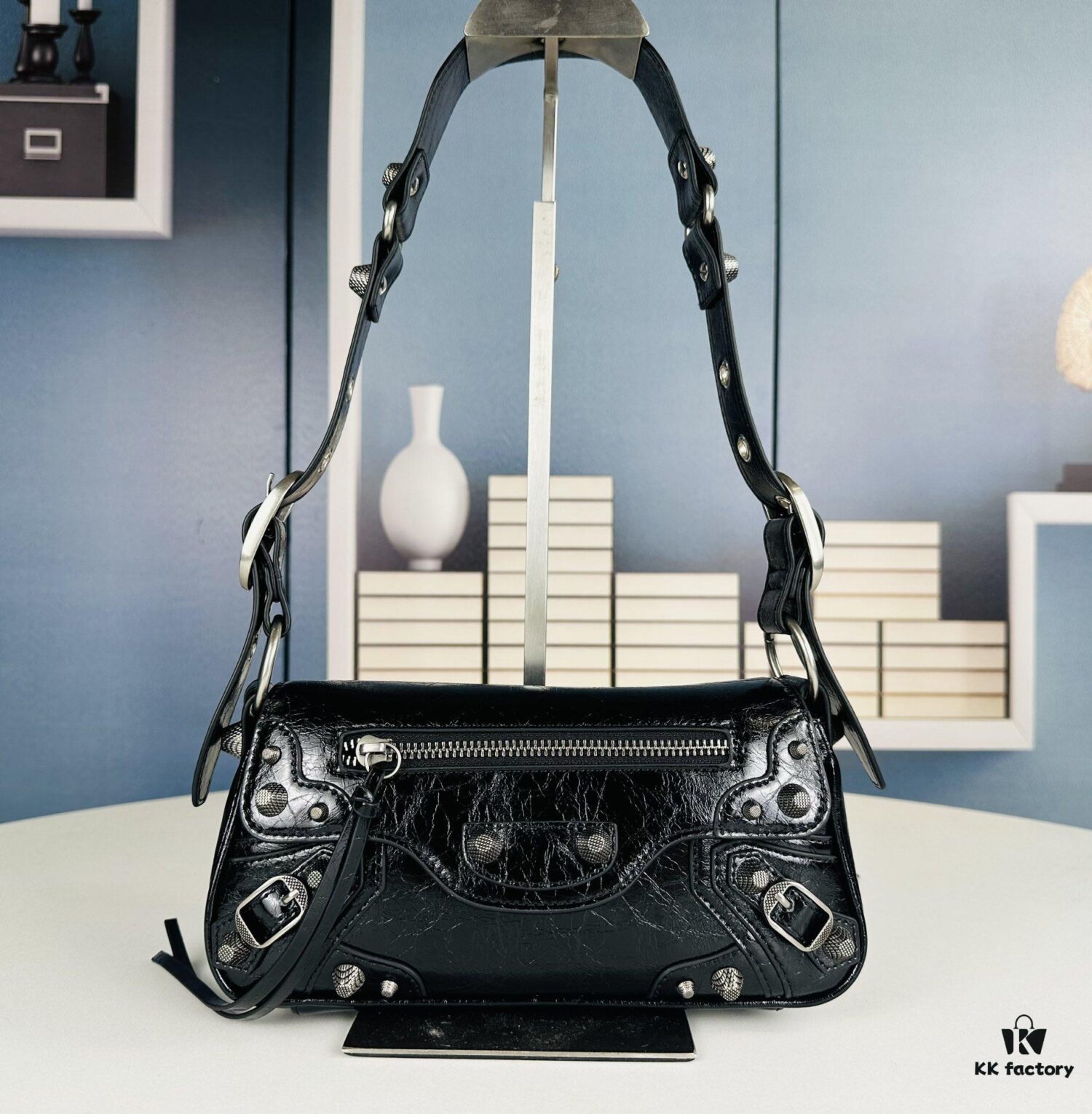 BALENCIAGA Le Cagole Camera Motorcycle Flap Bag [Waxed Black/Gray] 6701